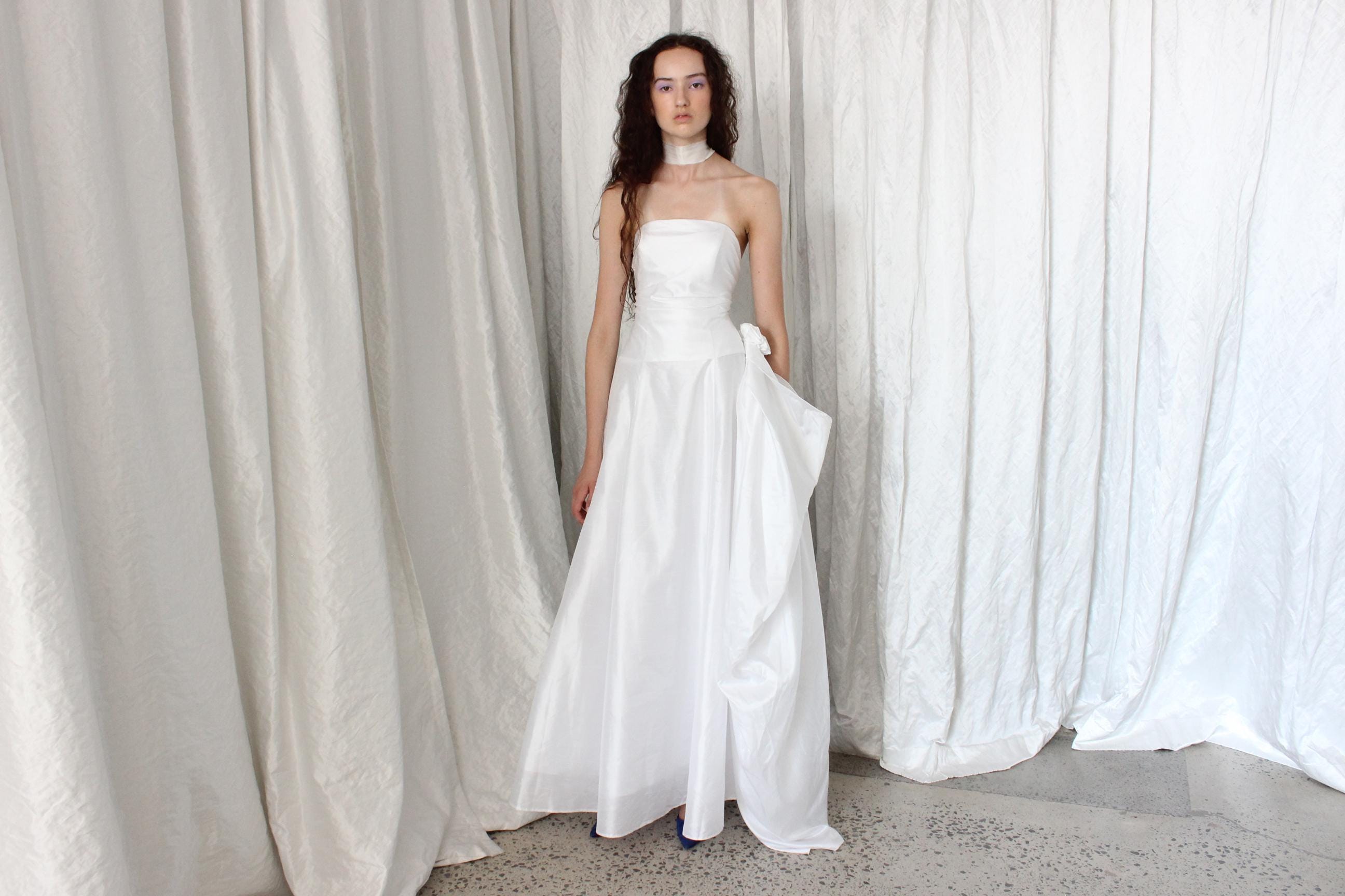 80s Pure White Strapless Wedding Gown w/ Multi-Way Skirt & Rosettes
