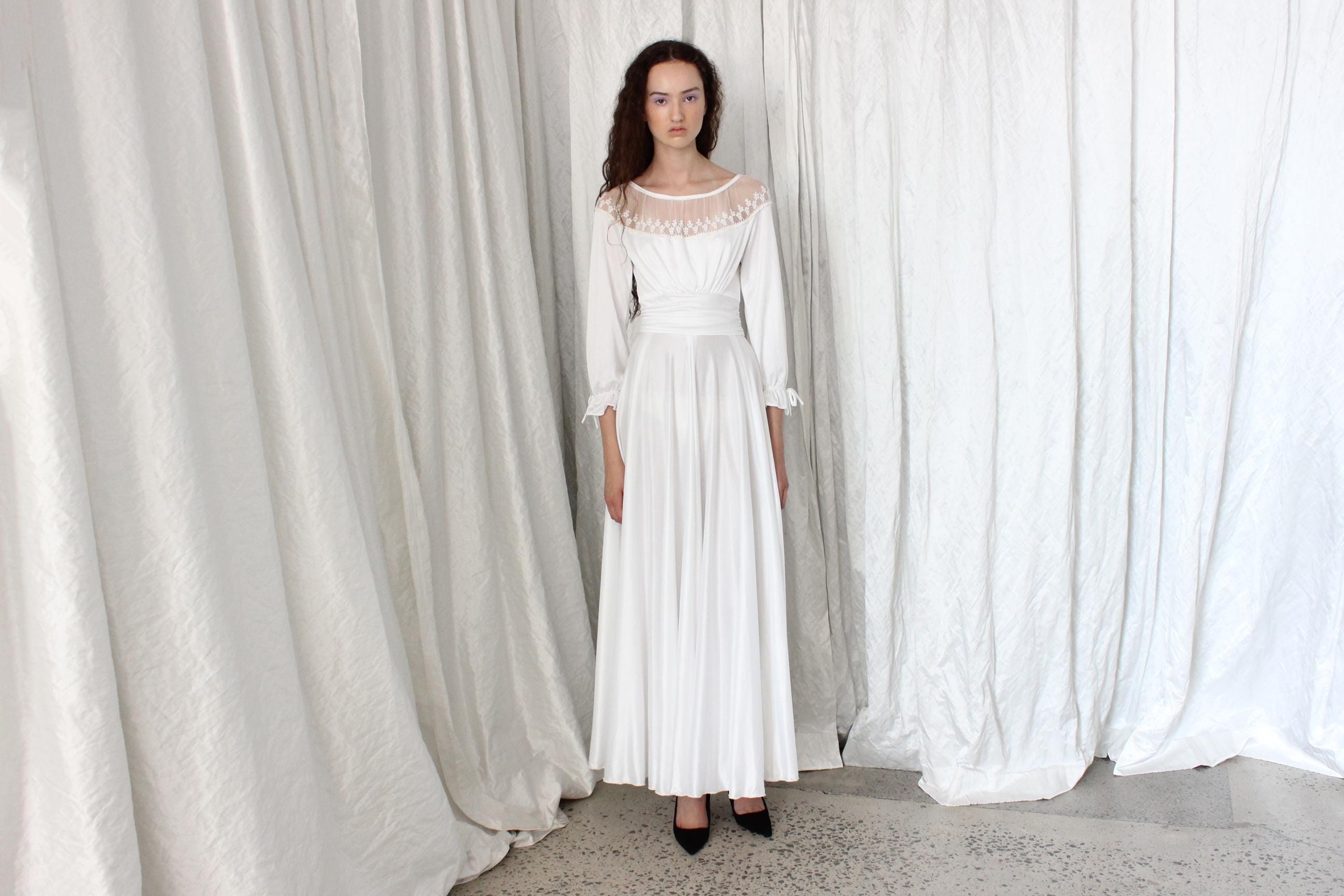 Romantic 70s Jersey & Lace Wedding Gown