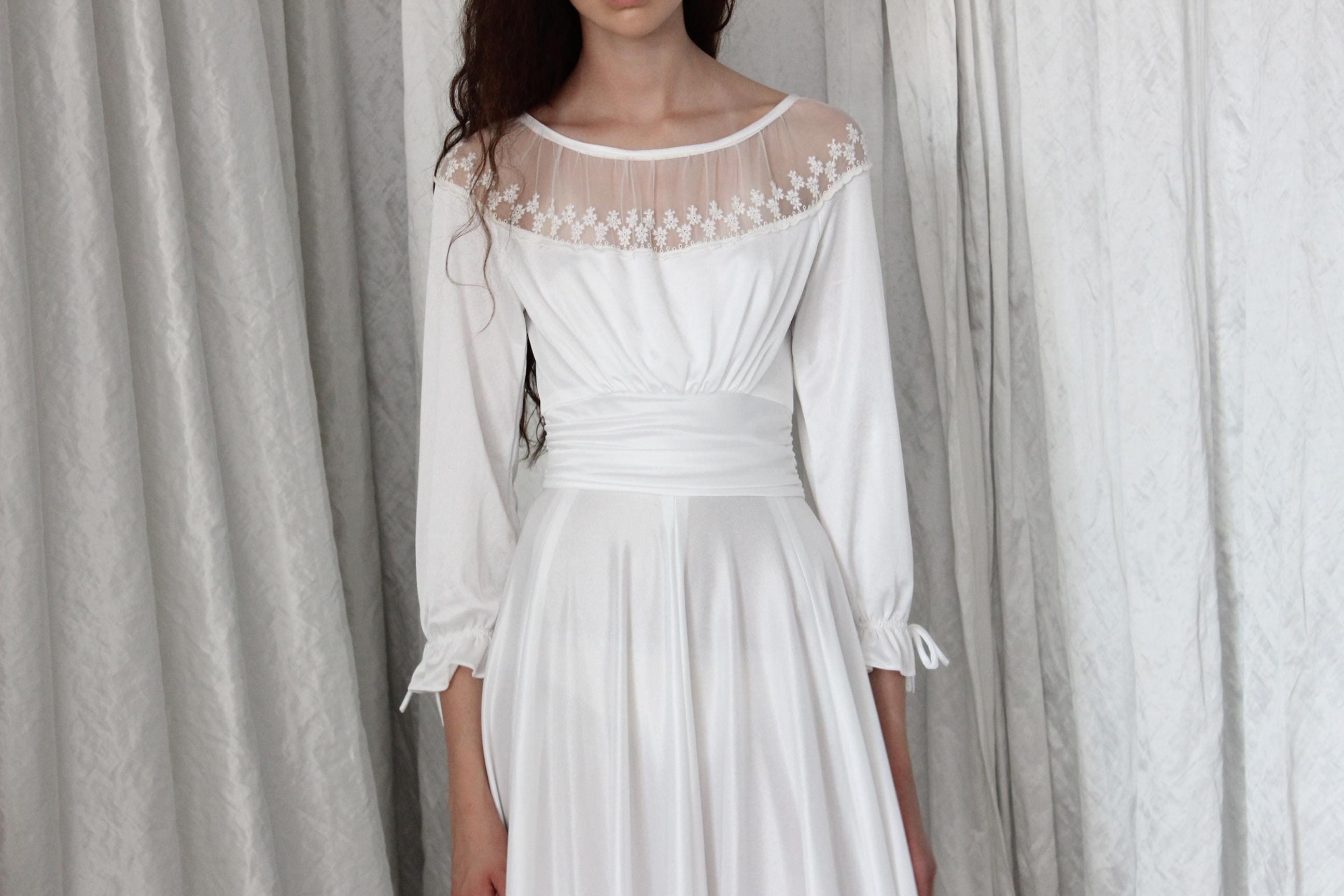Romantic 70s Jersey & Lace Wedding Gown