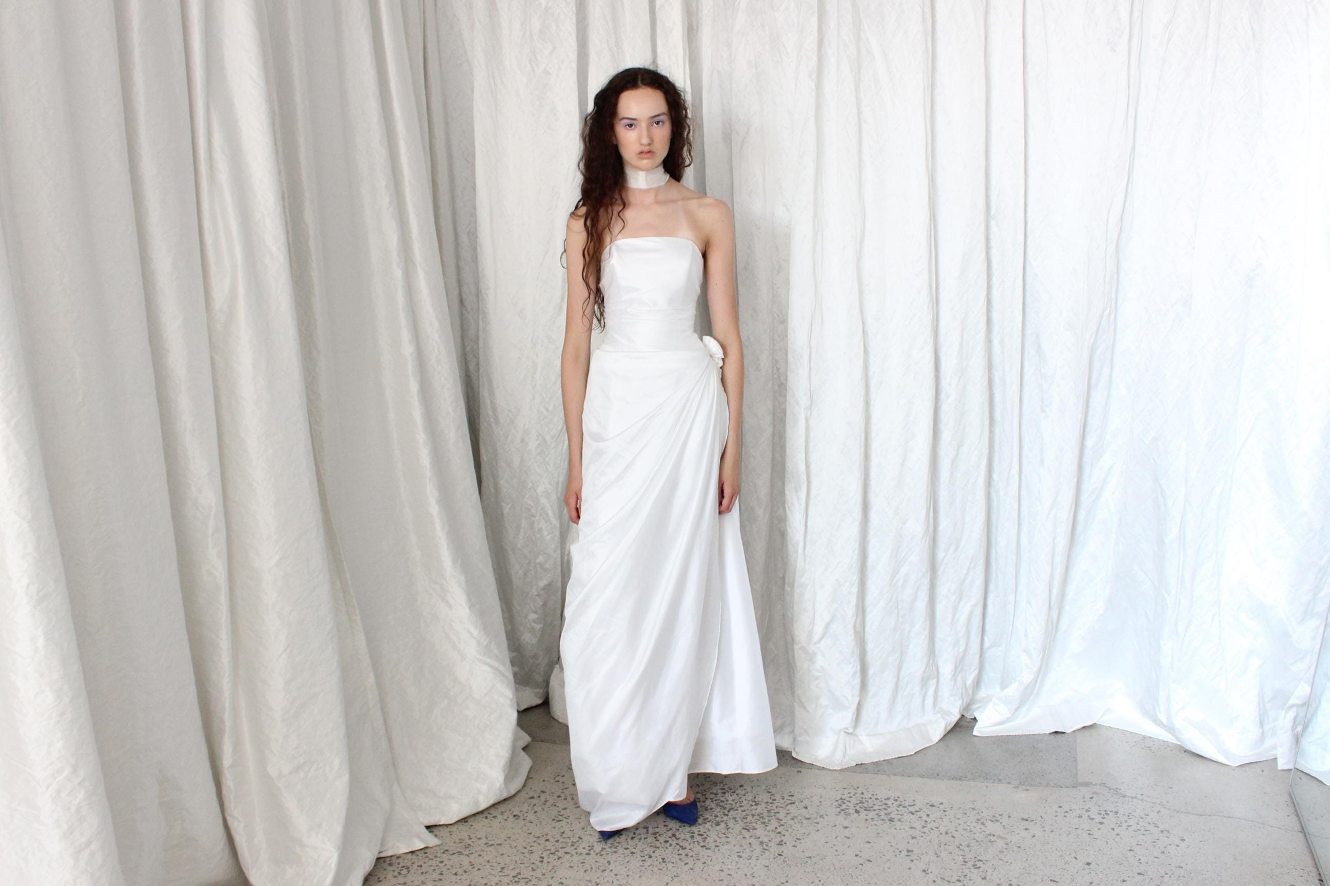 80s Pure White Strapless Wedding Gown w/ Multi-Way Skirt & Rosettes