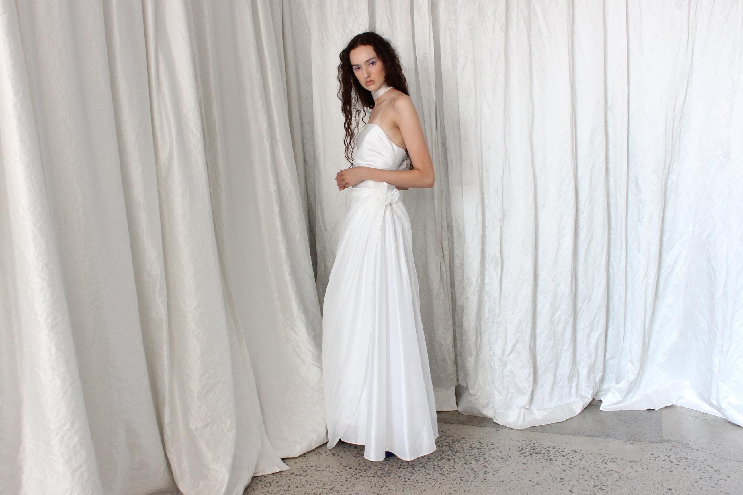 80s Pure White Strapless Wedding Gown w/ Multi-Way Skirt & Rosettes