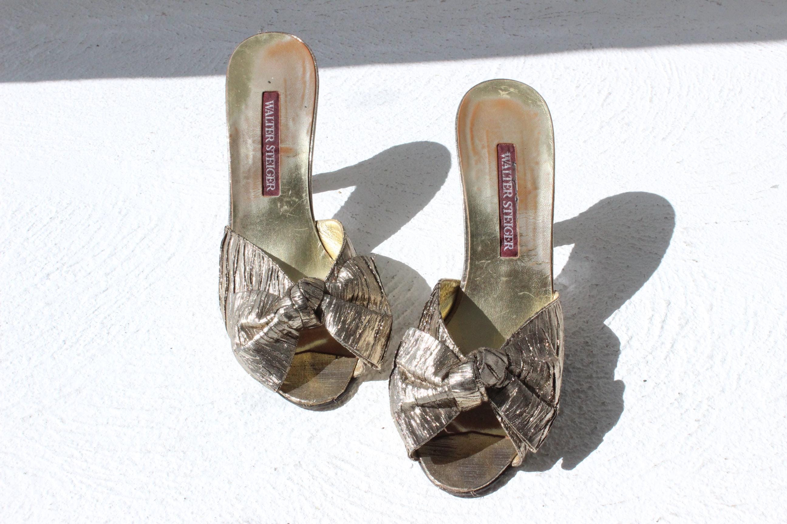 80s Gold Metallic Lamé Open Toe Bow Heels - Euro 40