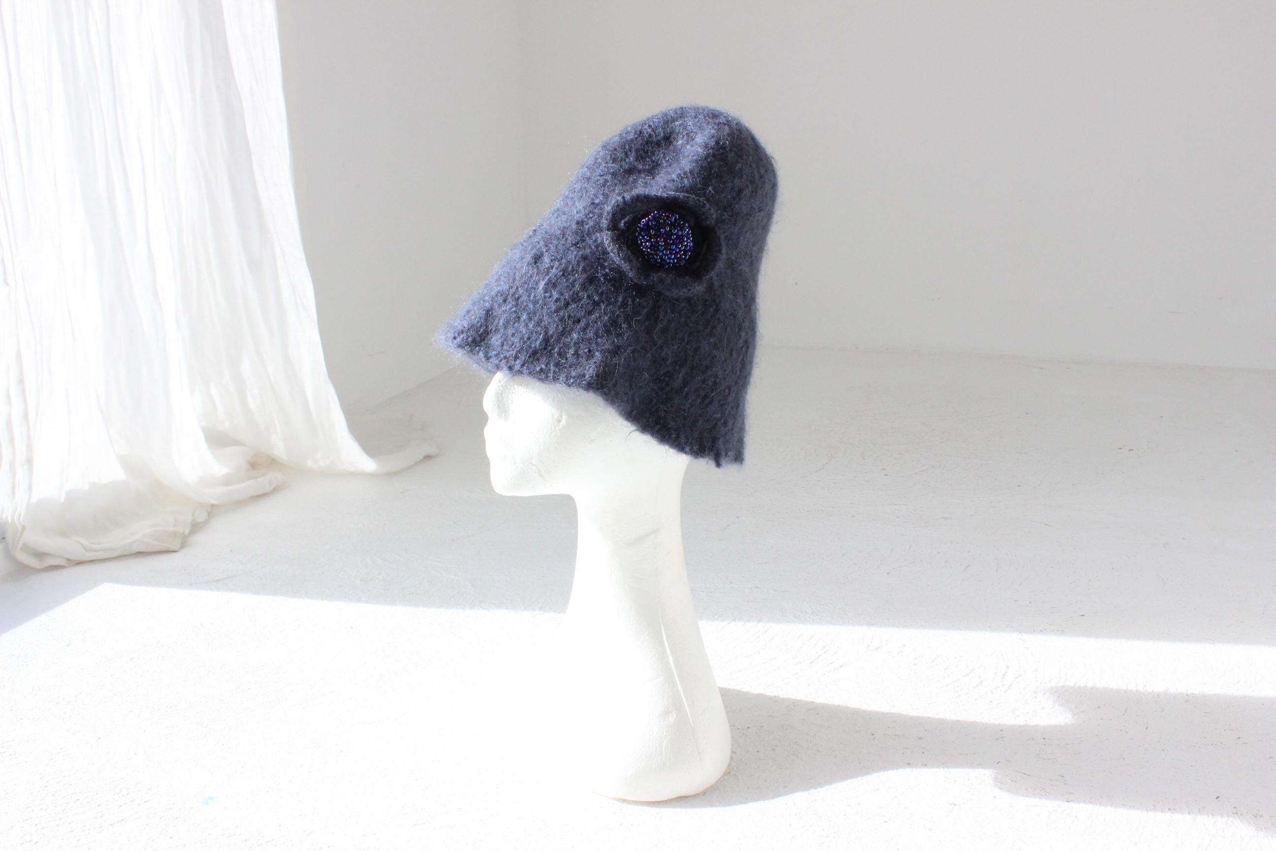 90s Mohair Felt Knit Hat w/ Beaded Flower
