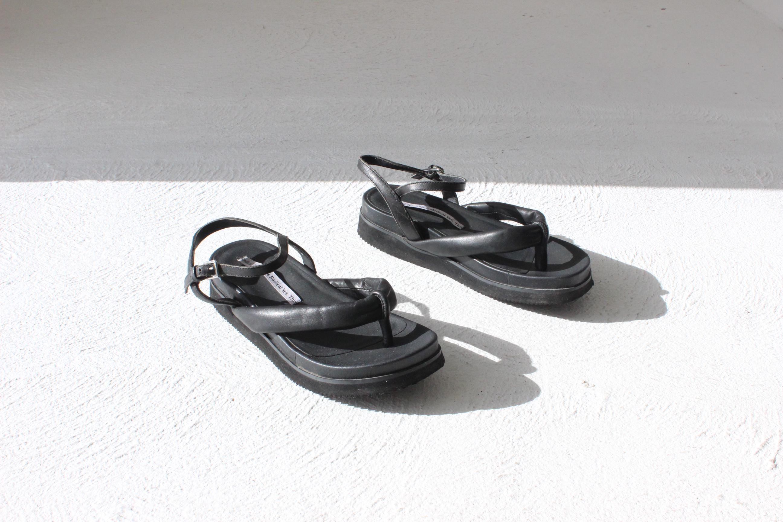 Radical Yes Puffy Black Leather Sandals ~ Euro 39