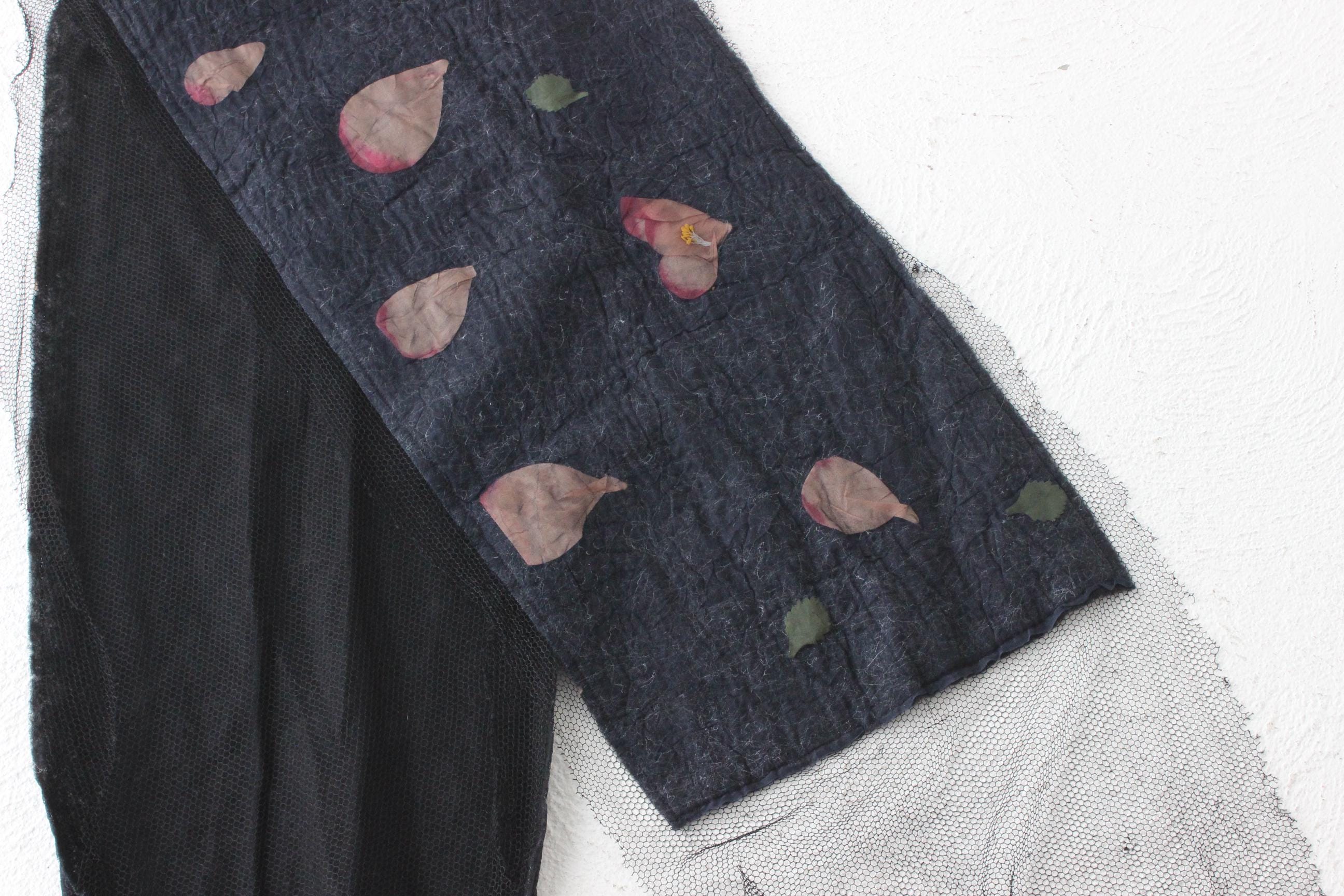 Arty 90s 'Pressed Dried Flower' Scarf
