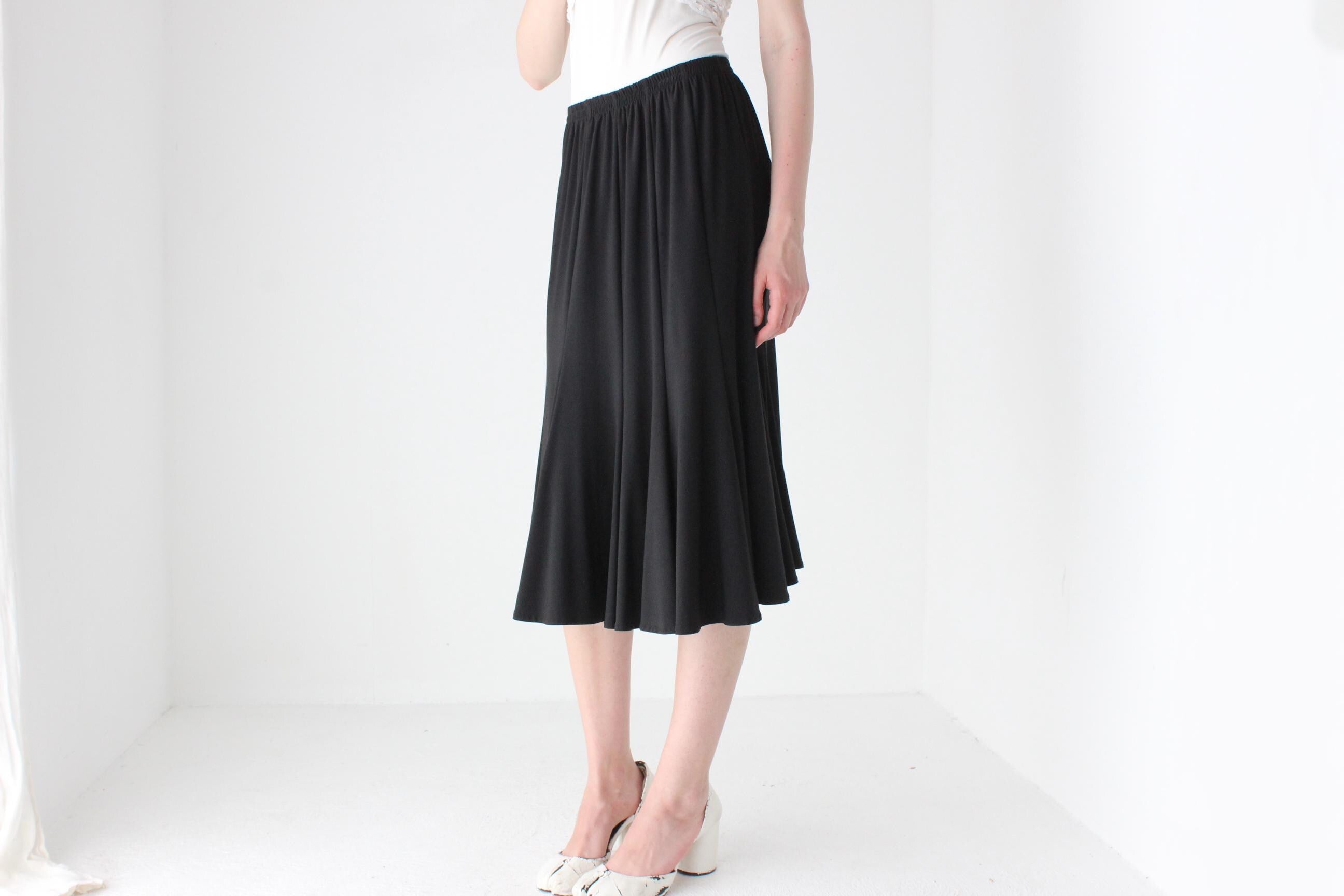 90s Minimal Slinky Midi Skirt