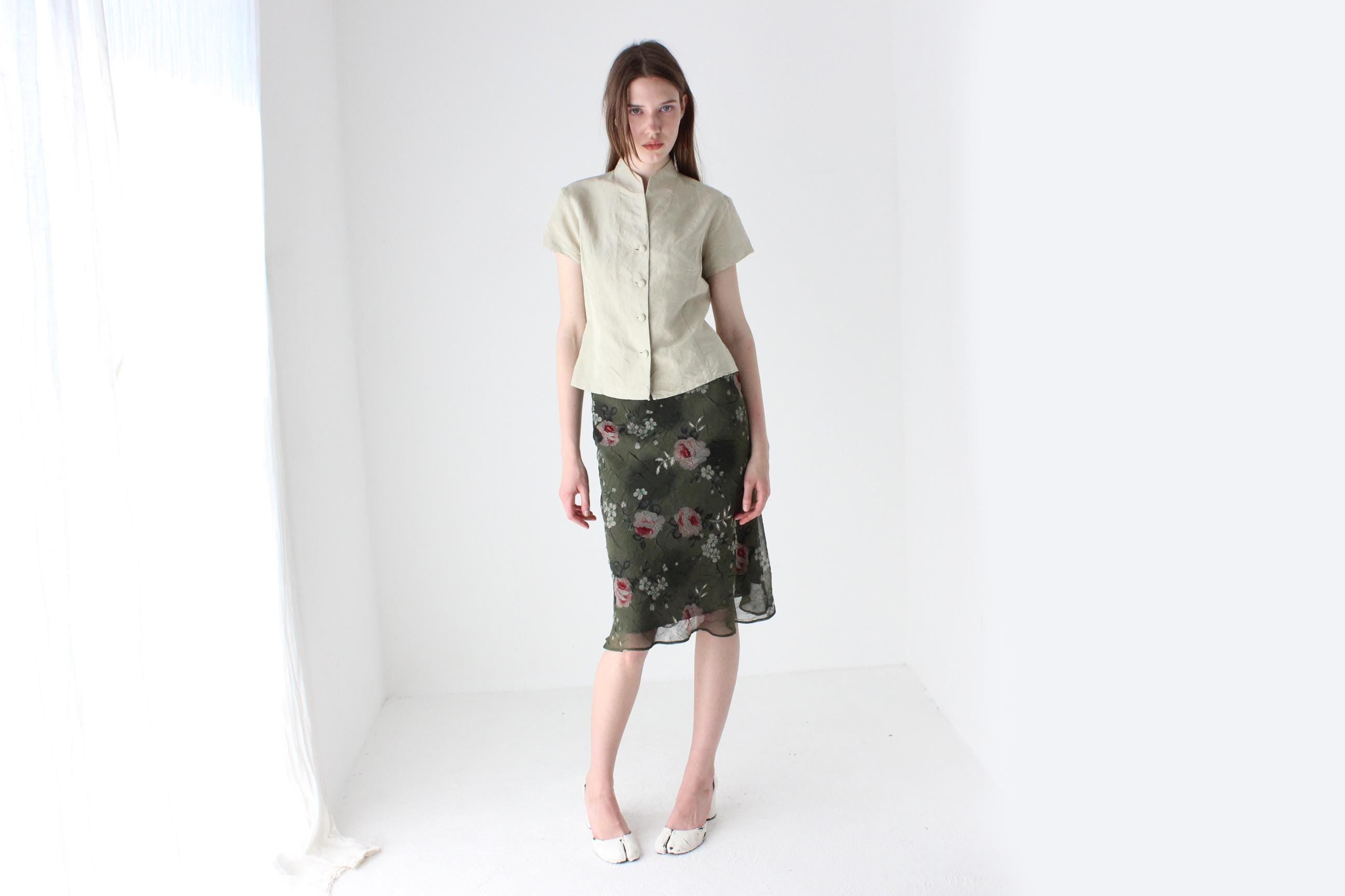 90s Arty Rose Print Knee Length Skirt by 'Miss Cool'