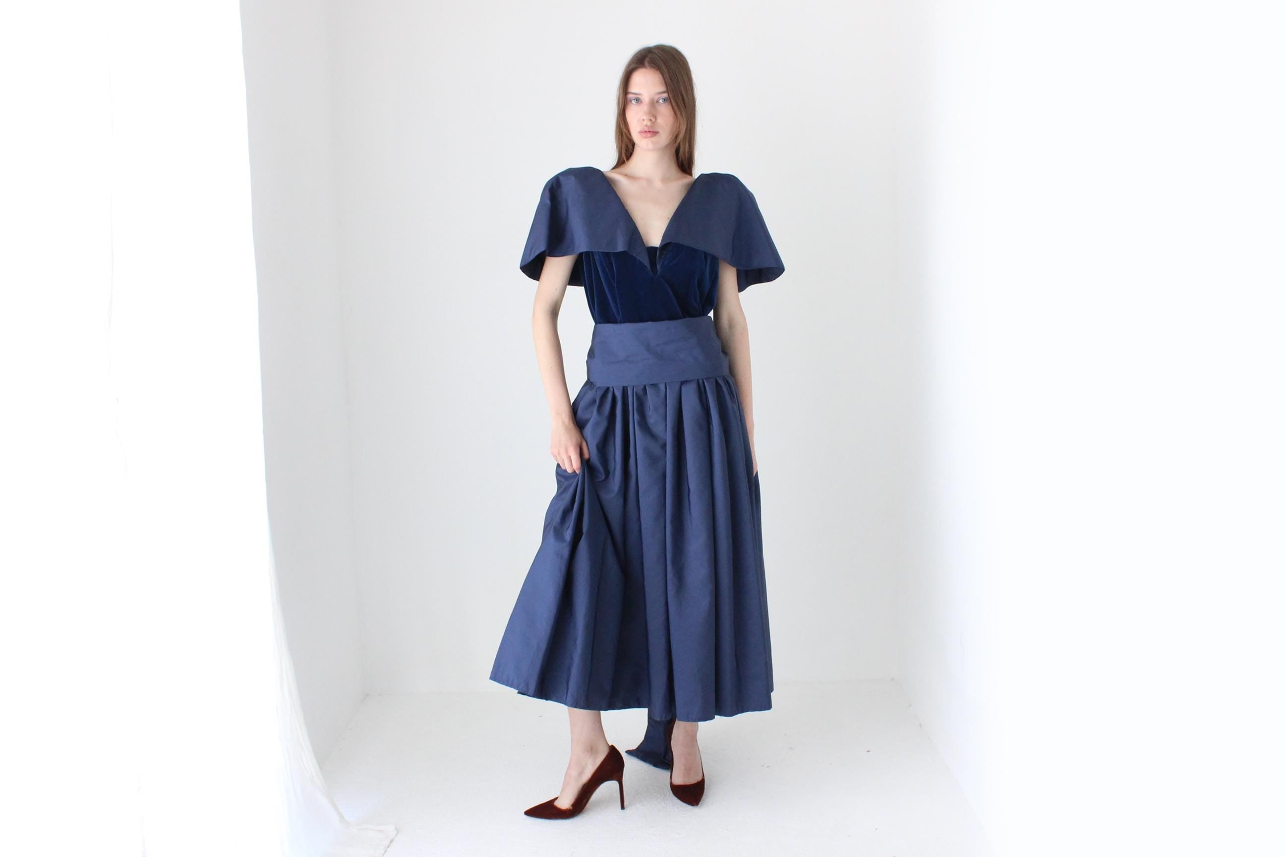 80s Structured Taffeta & Velvet Voluminous Opera Dress