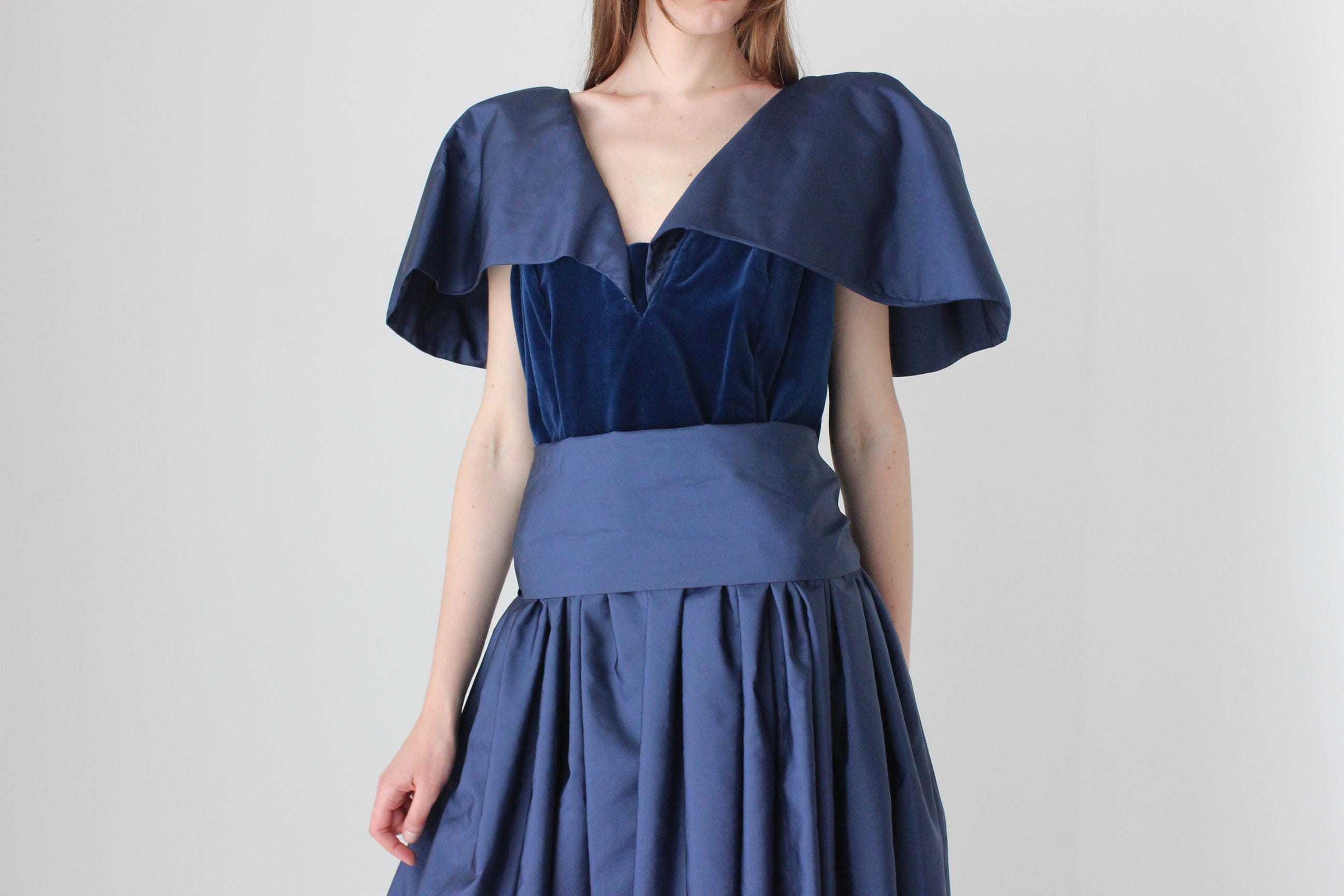 80s Structured Taffeta & Velvet Voluminous Opera Dress