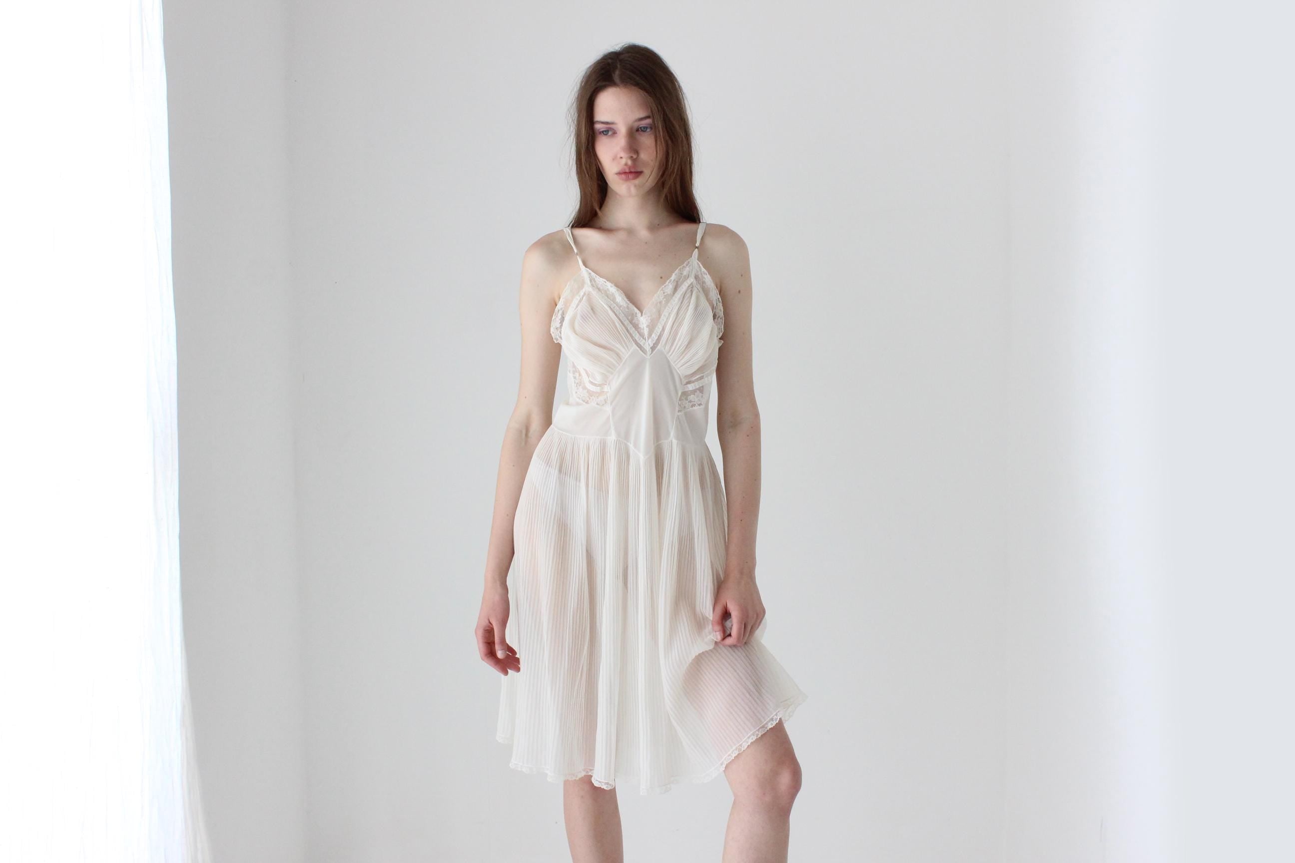 50s Lace & Plisee Nylon Negligee Slip