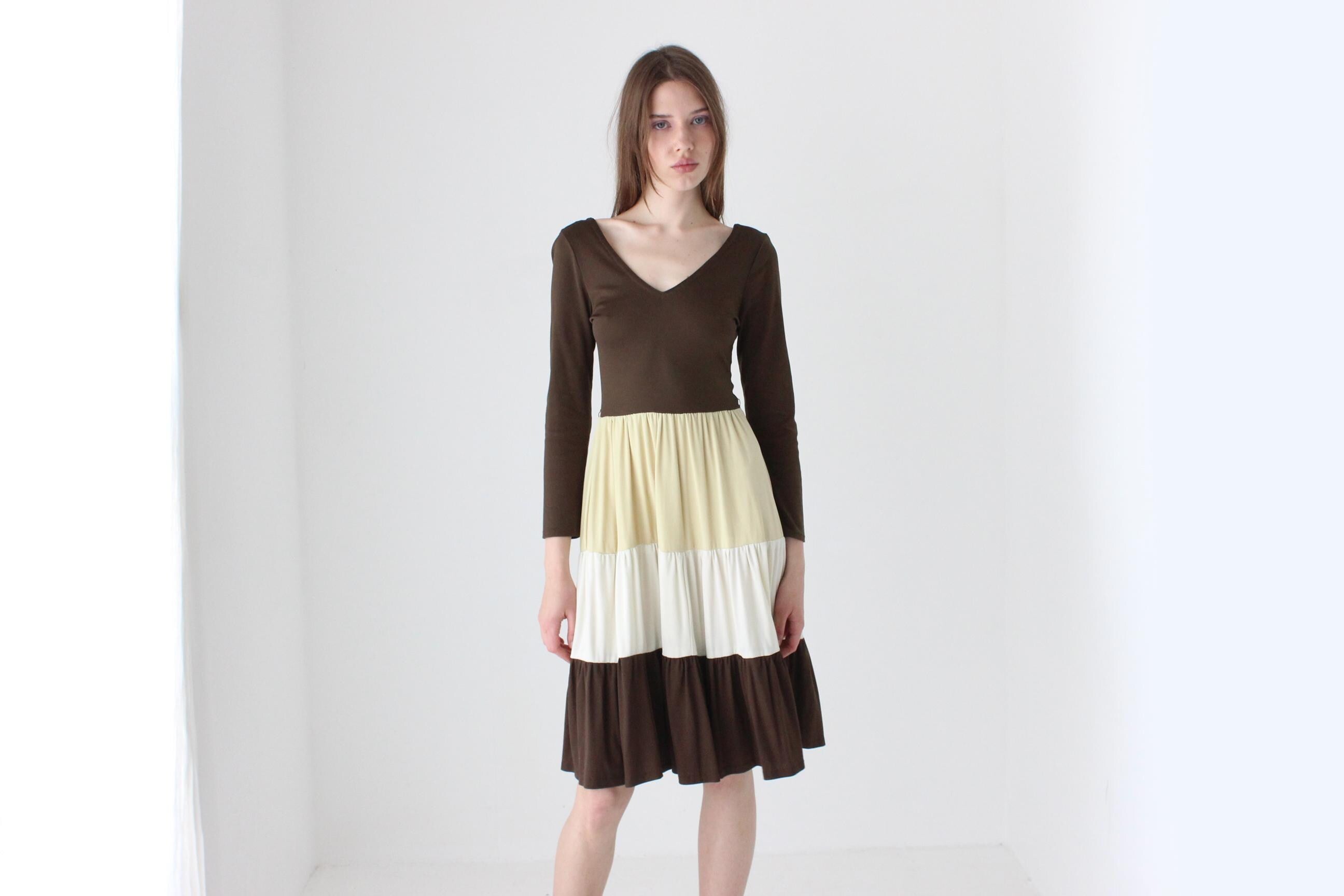 Funky 70s Tiered Jersey Dress