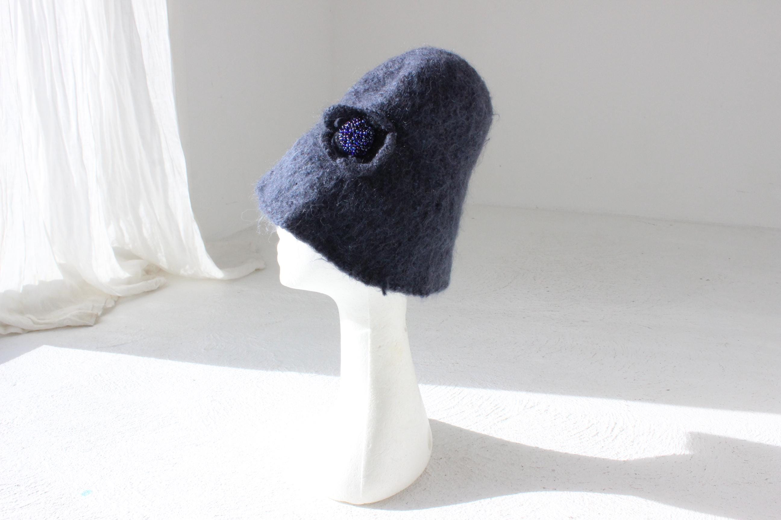 90s Mohair Felt Knit Hat w/ Beaded Flower