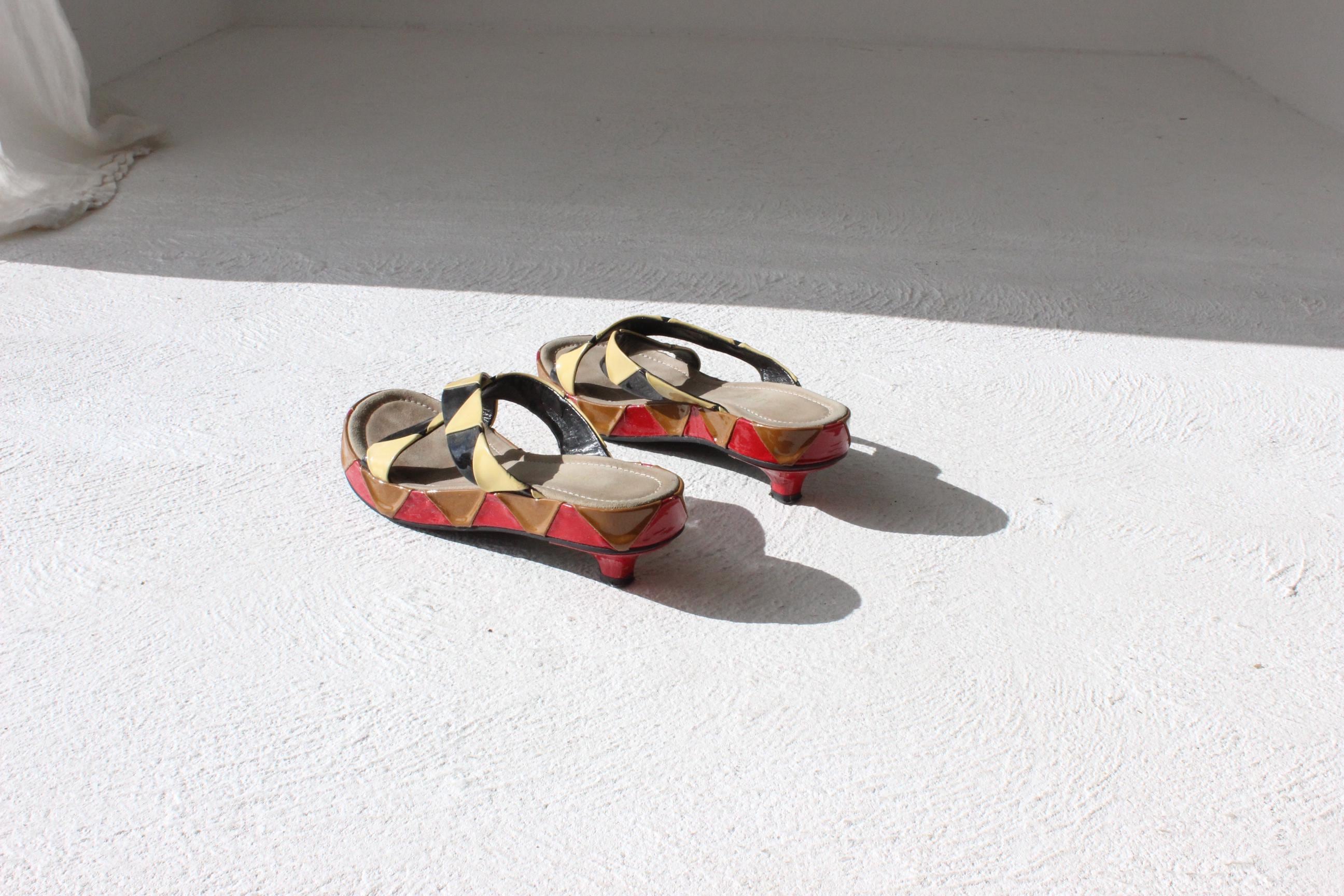 2004 Archival Prada Zig Zag Leather Sandals ~ Euro 39.5