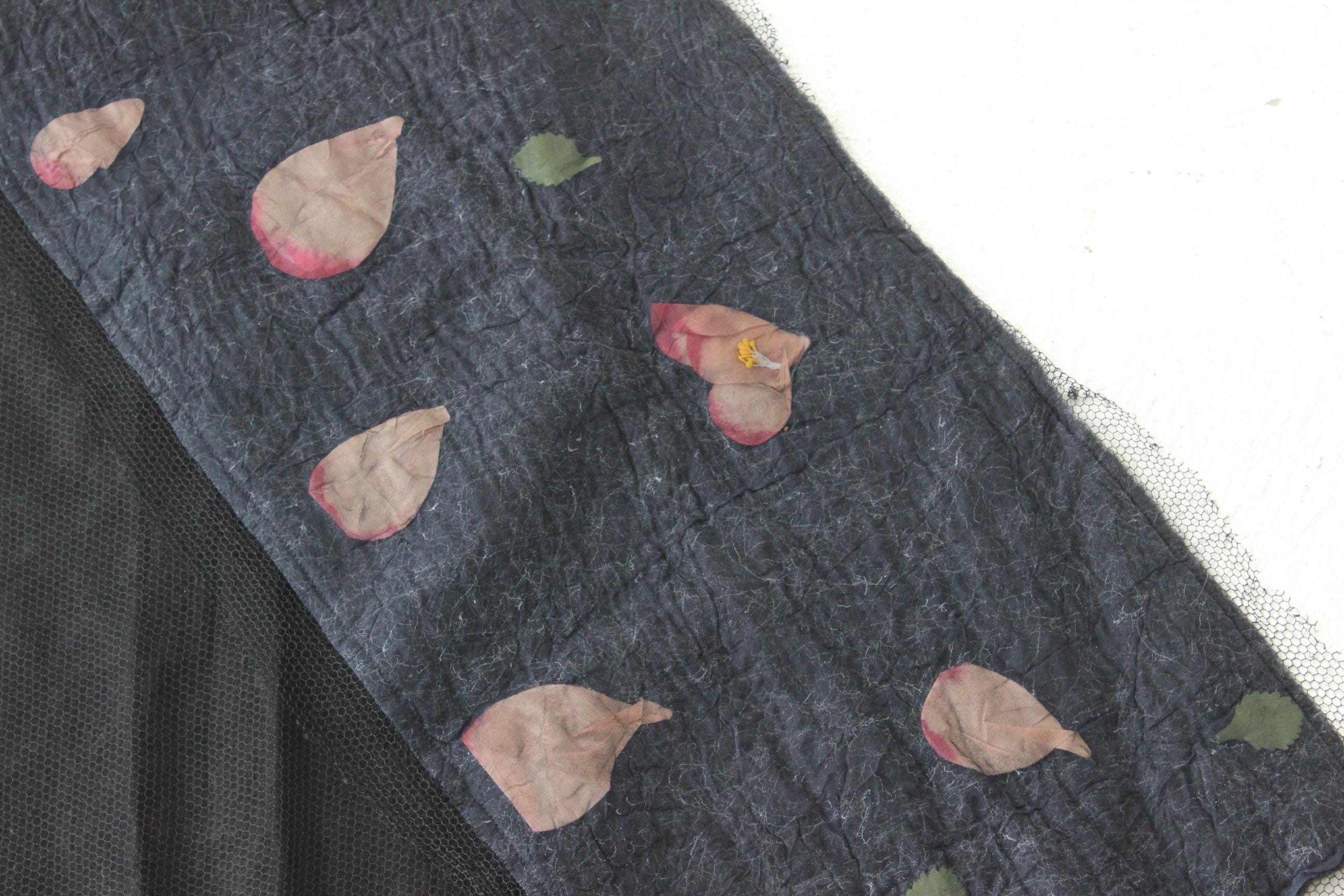Arty 90s 'Pressed Dried Flower' Scarf