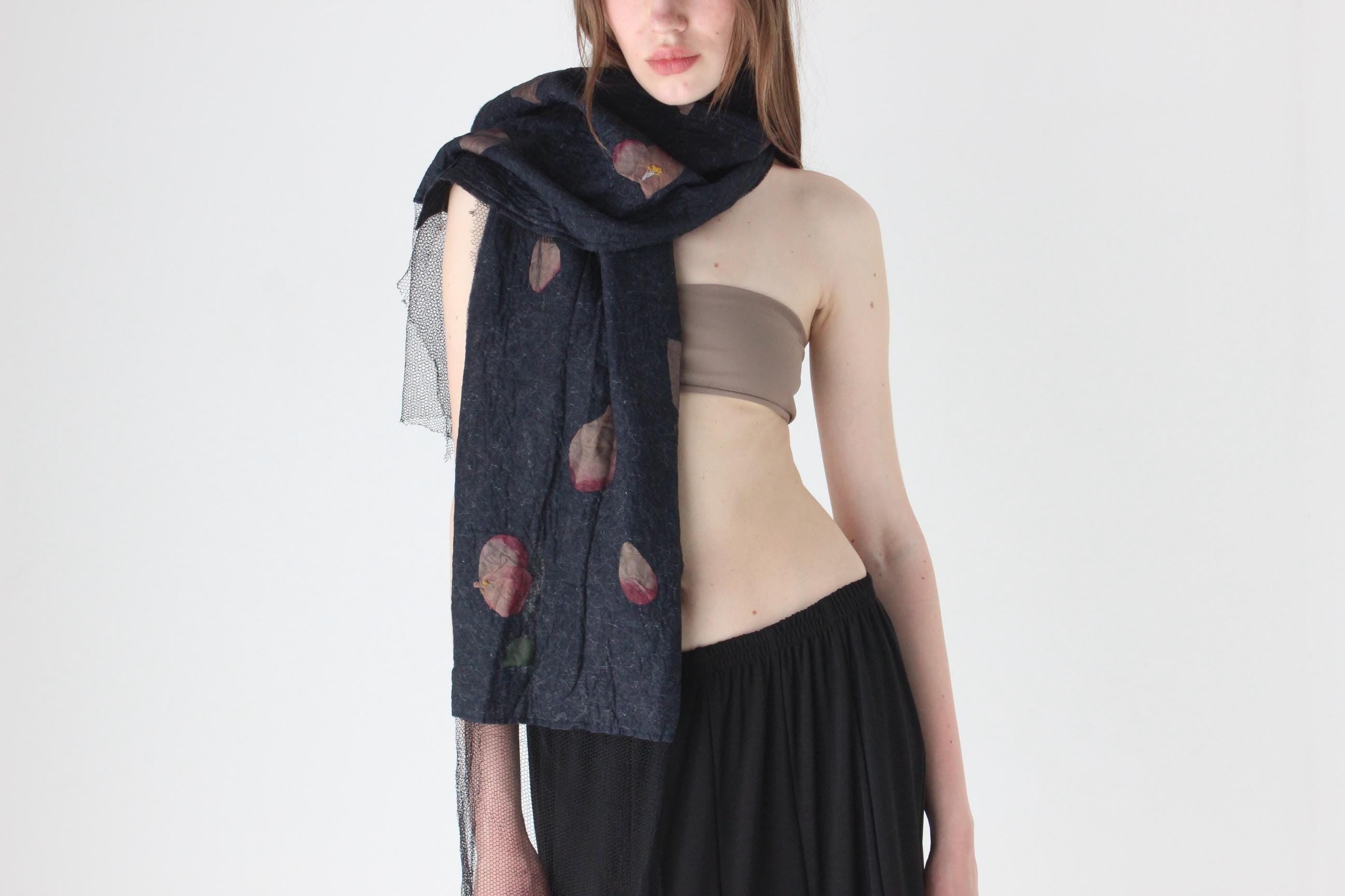 Arty 90s 'Pressed Dried Flower' Scarf