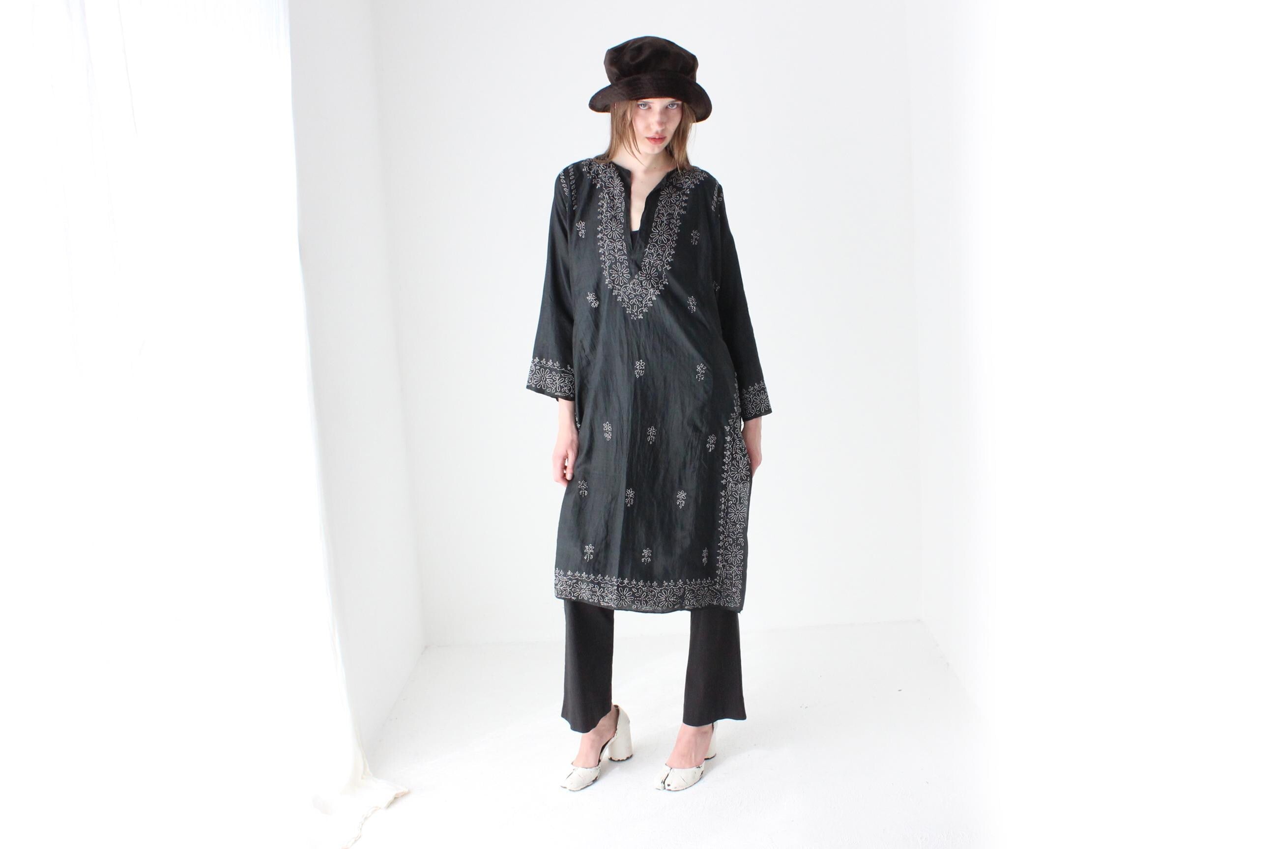 90s Indian Silk Embroidered Sheath Dress