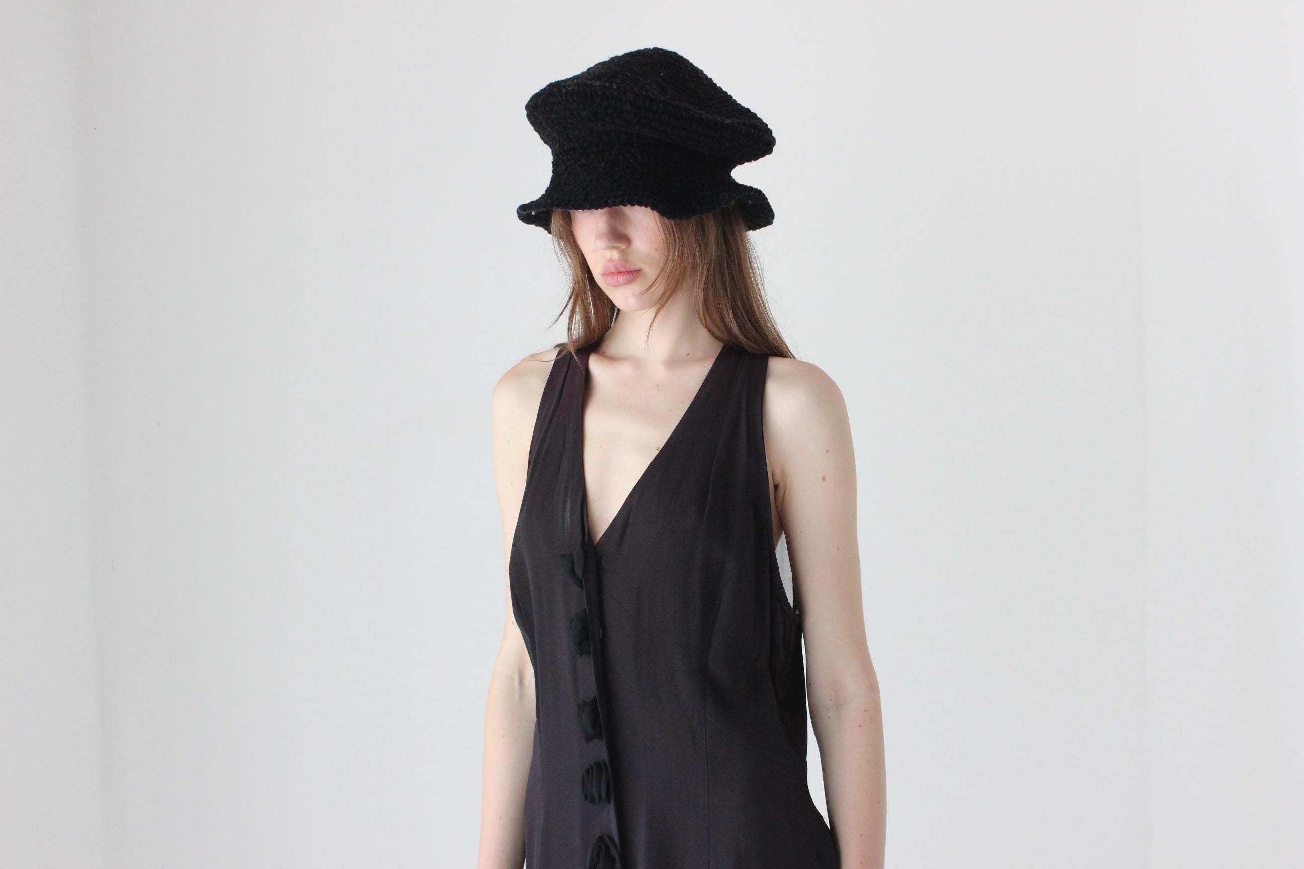 90s Textured Knit Exaggerated Bucket Hat