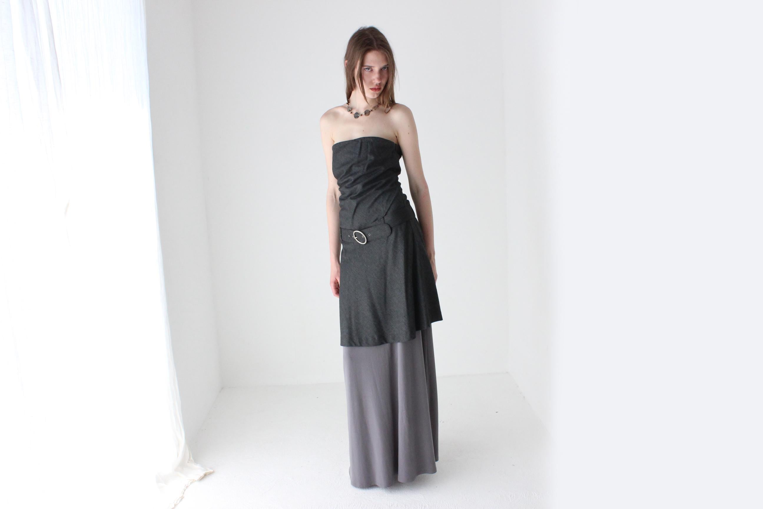 90s European 'Madrilena' Grey Woven Strapless Belted Mini