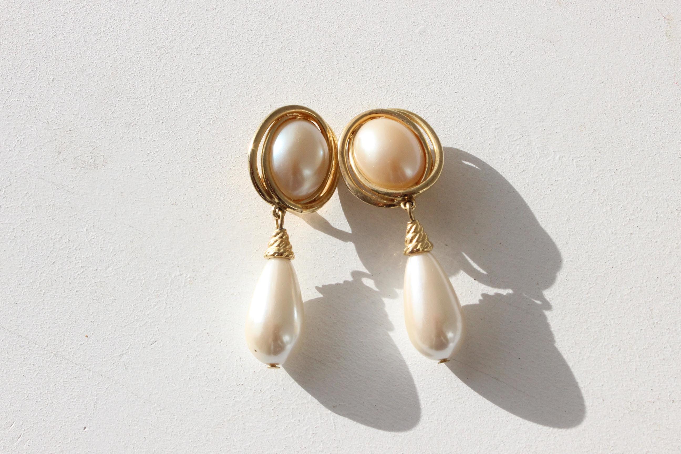 80s Baroque Gold & Champagne Pearl Clip Ons