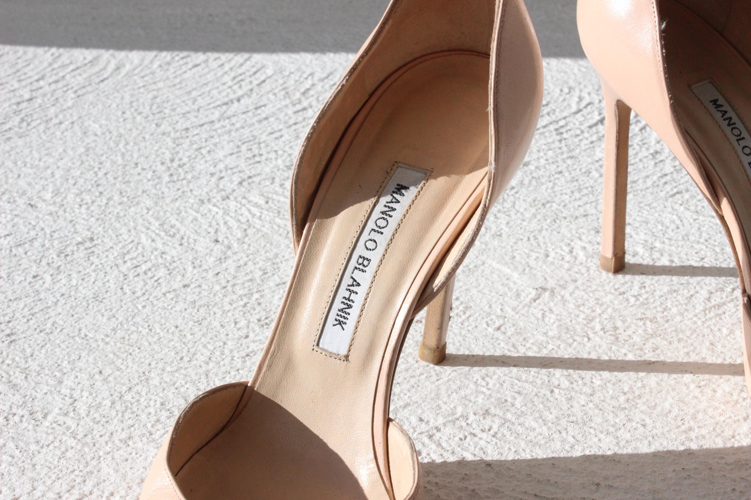 2000s MANOLO BLAHNIK Blush Pink Leather Stilettos ~ Euro 39