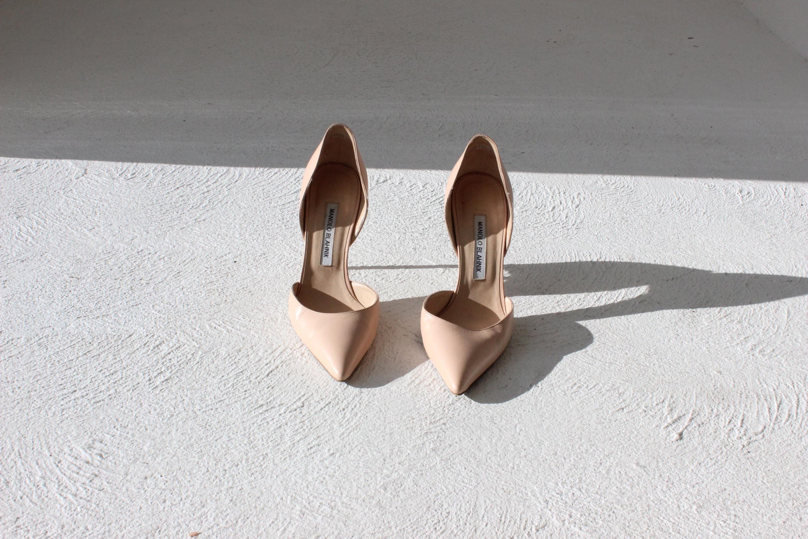 2000s MANOLO BLAHNIK Blush Pink Leather Stilettos ~ Euro 39