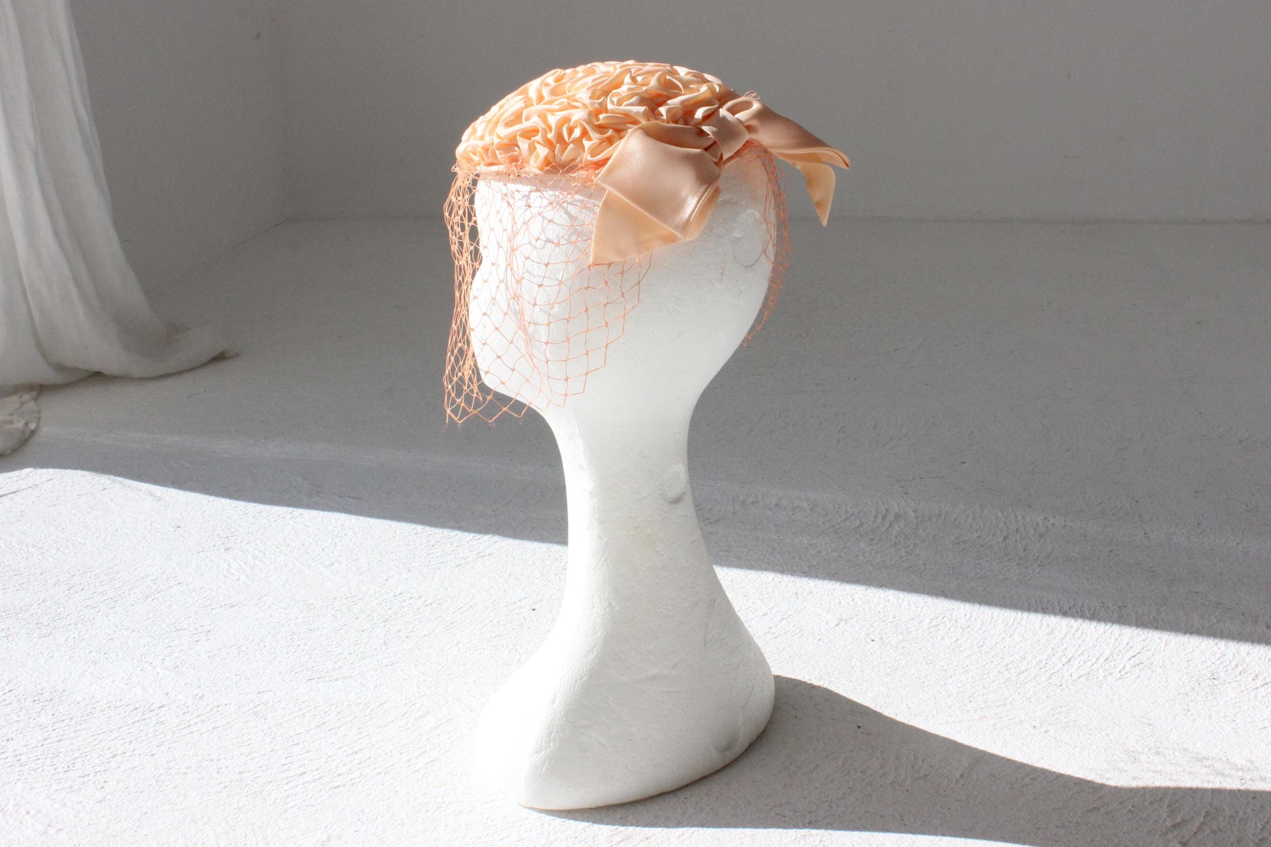 80s Peach Textural Fascinator w/ Veil