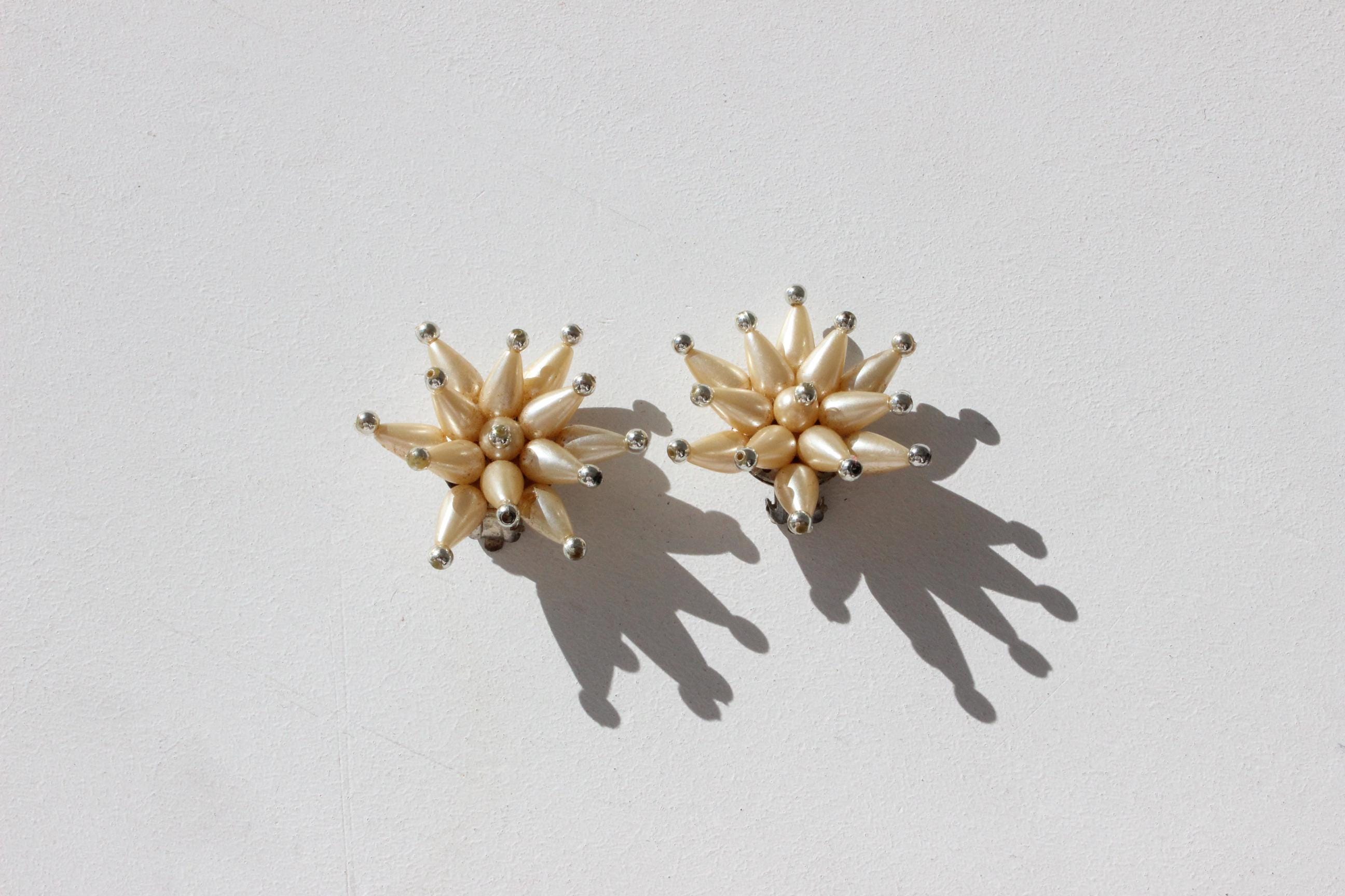 60s Pearl 'Flower' Clip Ons