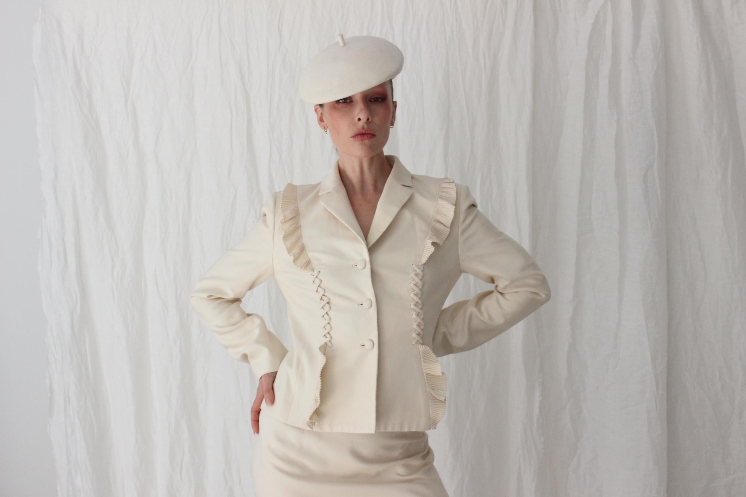 Vintage 60s Wool Felt Bridal Millinery Beret Hat