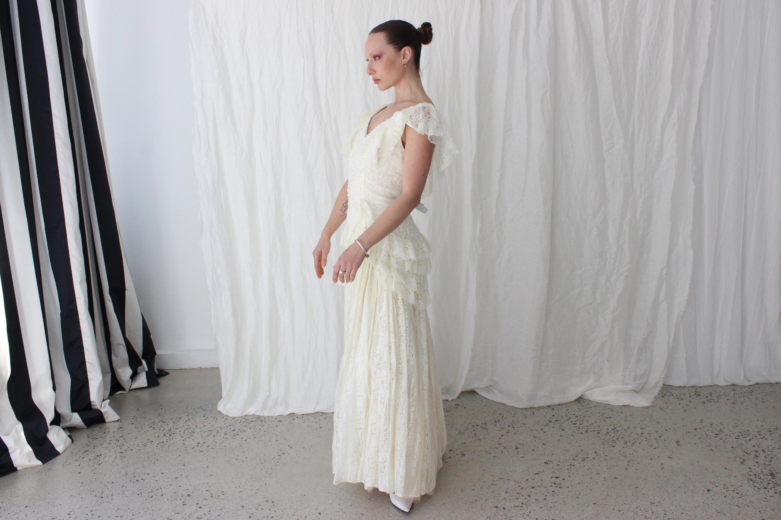 90s Cream Lace Drop Waist & Ruffle Wedding Dress w/ Low Back