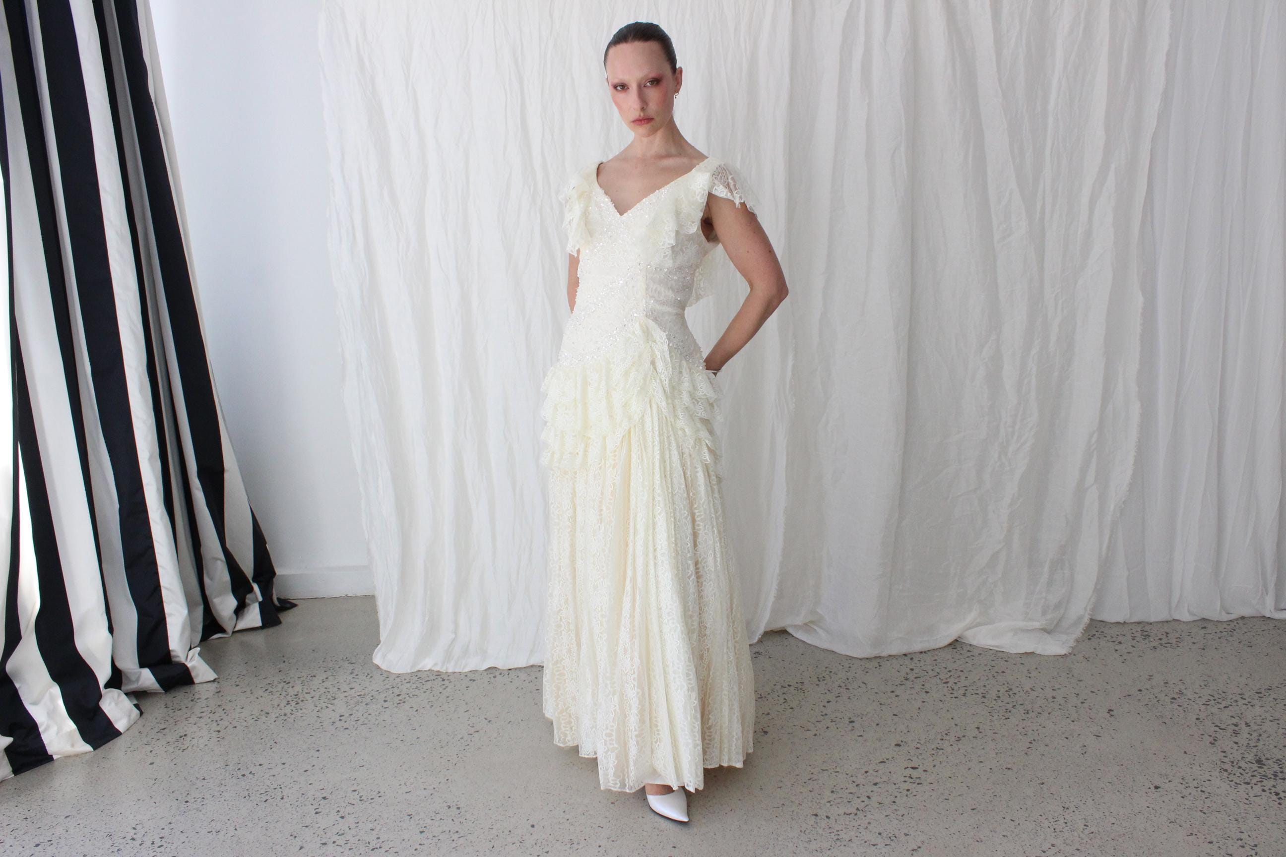 90s Cream Lace Drop Waist & Ruffle Wedding Dress w/ Low Back