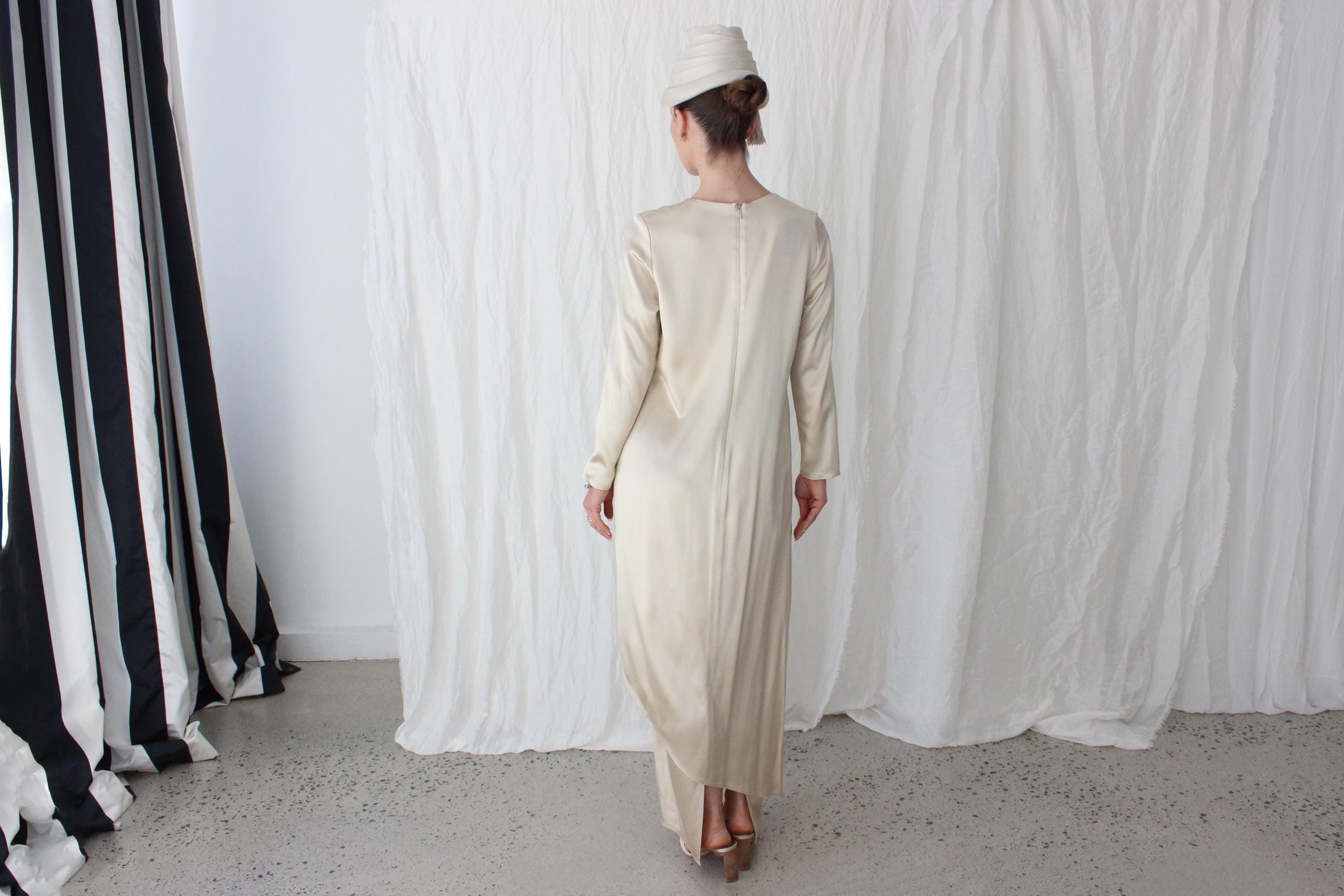 50s Sculptural Beige Beehive Hat w/ Tassel