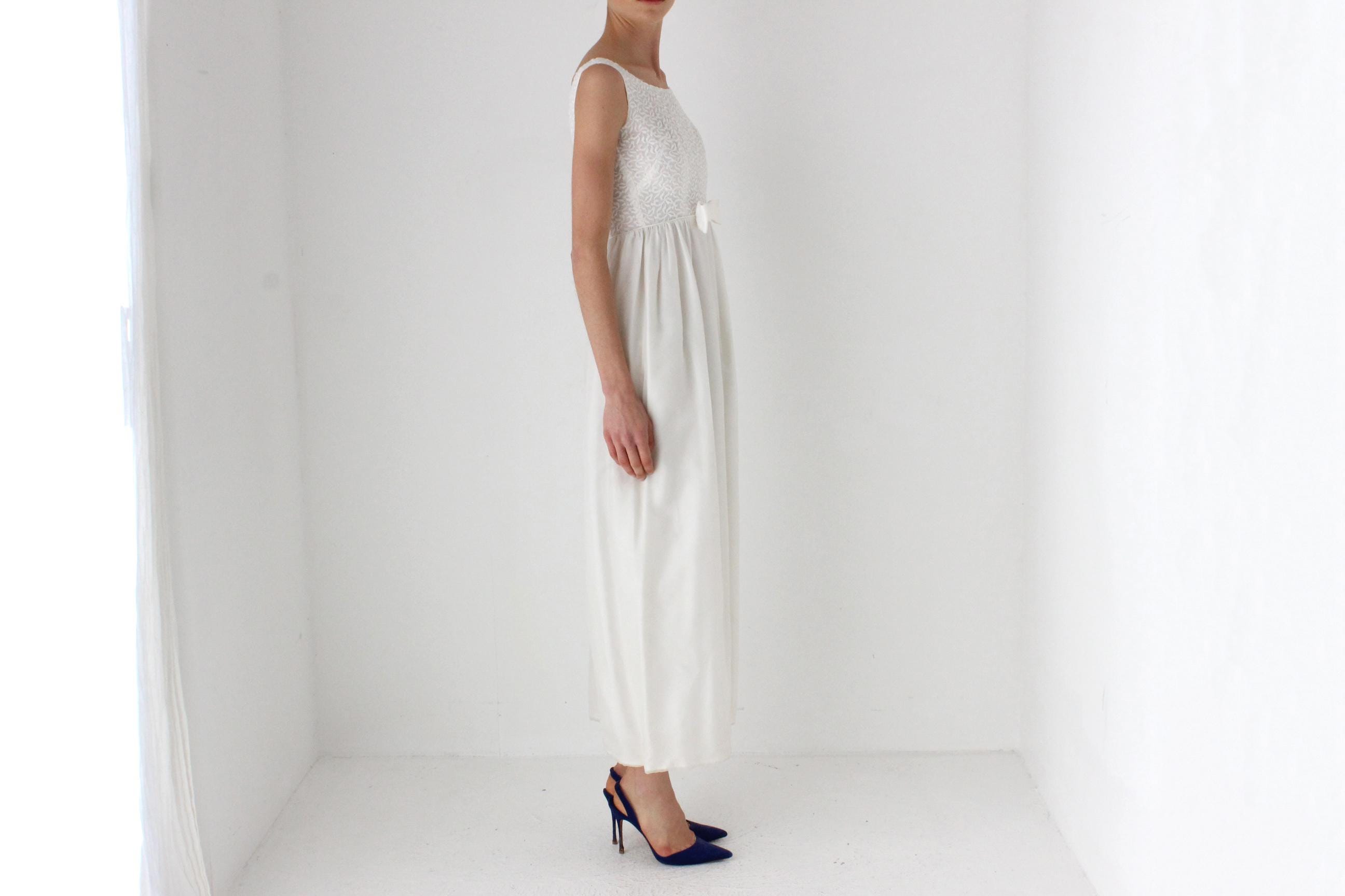 Dreamy 60s Empire Waist Wedding Dress w/ Bow