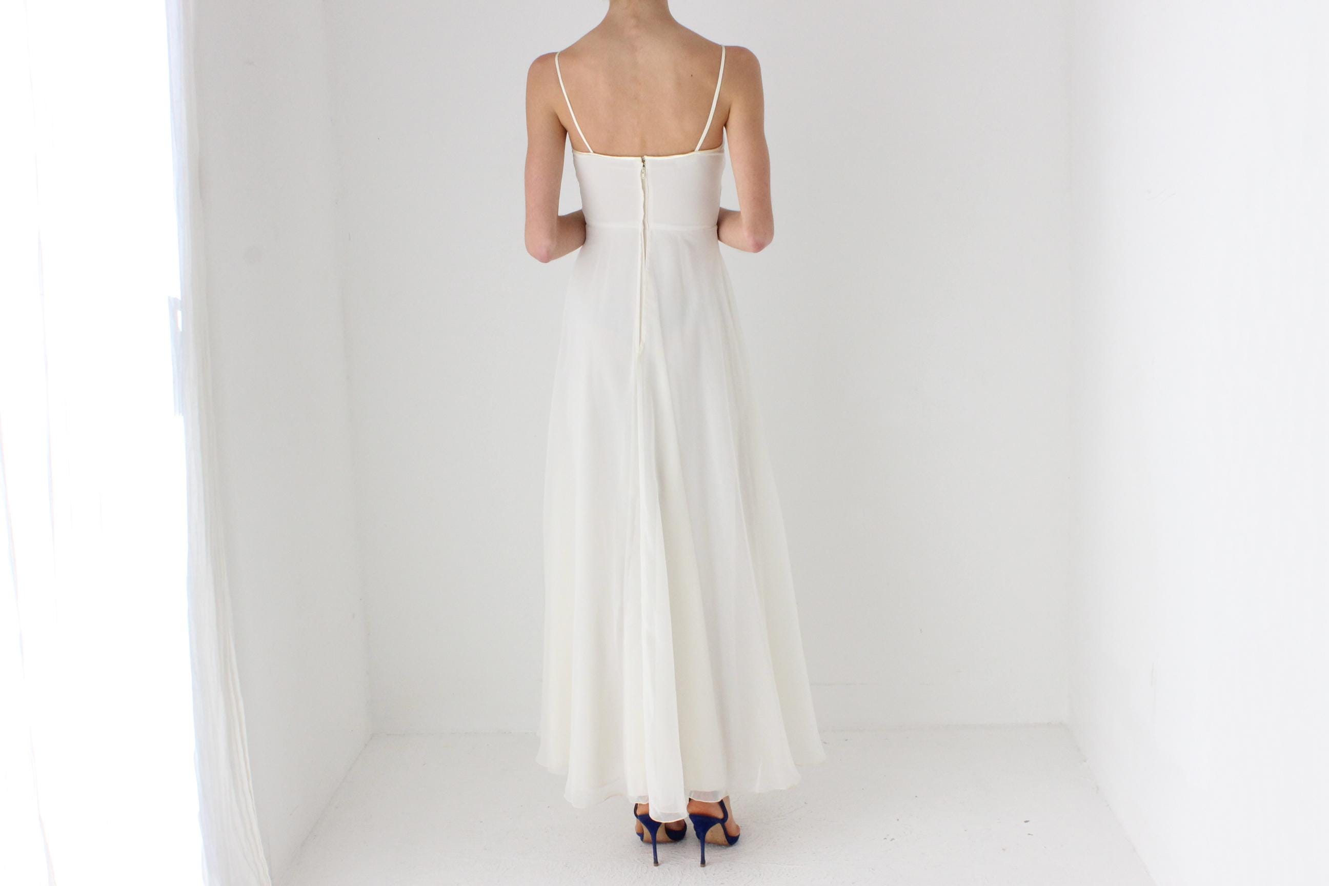 Romantic 70s Simple Chiffon Slip-Style Wedding Dress