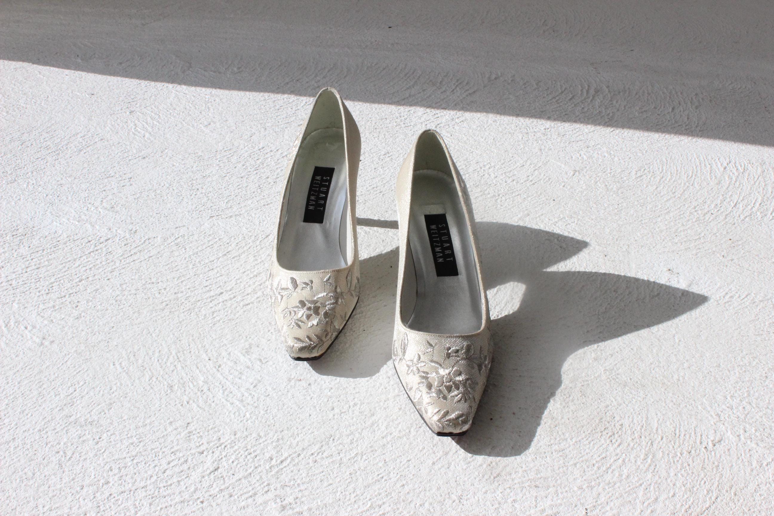 90s Stuart Weitzman Embroidered Oyster Heels - Euro 37