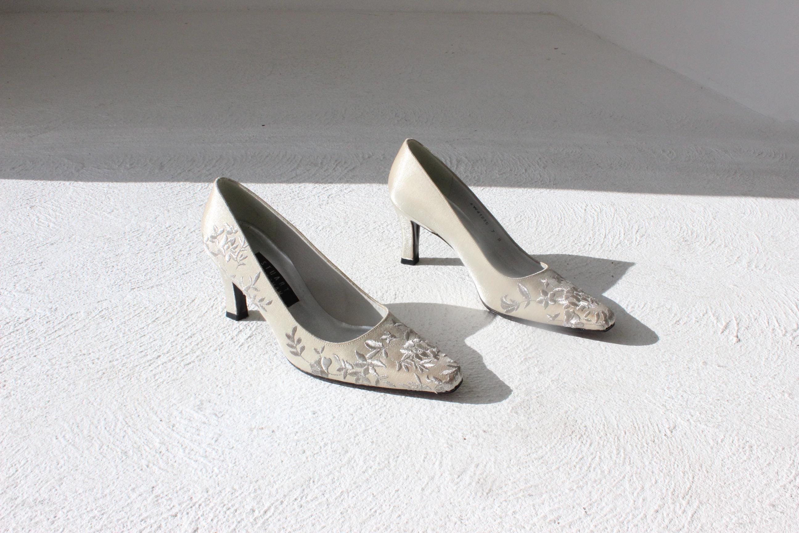 90s Stuart Weitzman Embroidered Oyster Heels - Euro 37