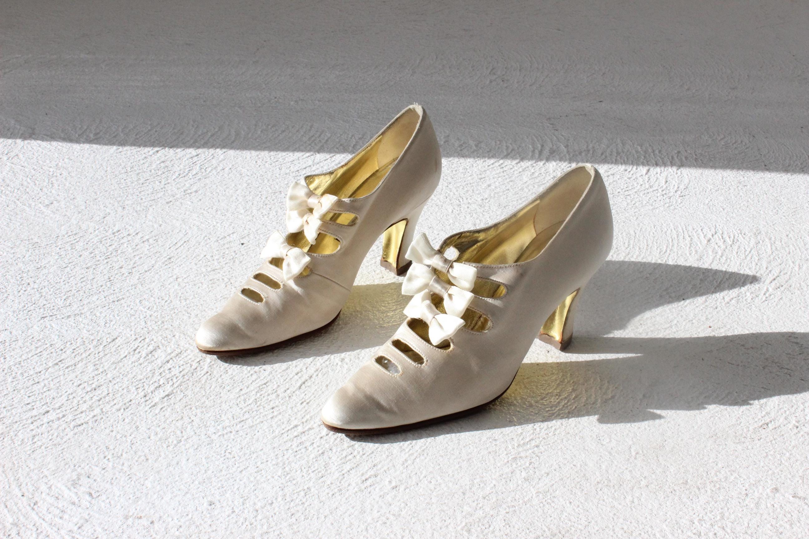 60s Philippe Model Paris Edwardian Silk Courtier Bridal Heels ~ Euro 36