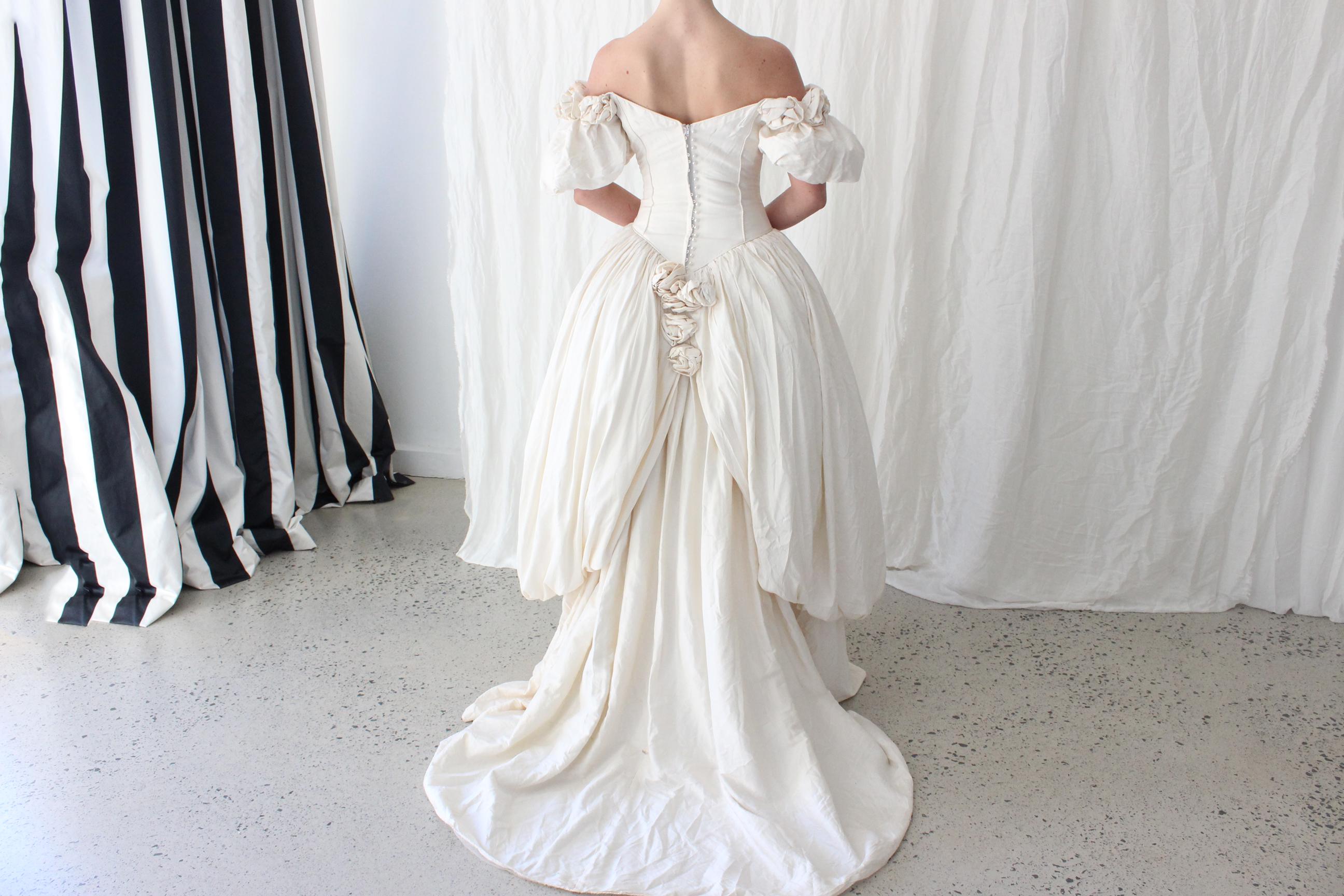 1992 Silk Dupion Rosette Down