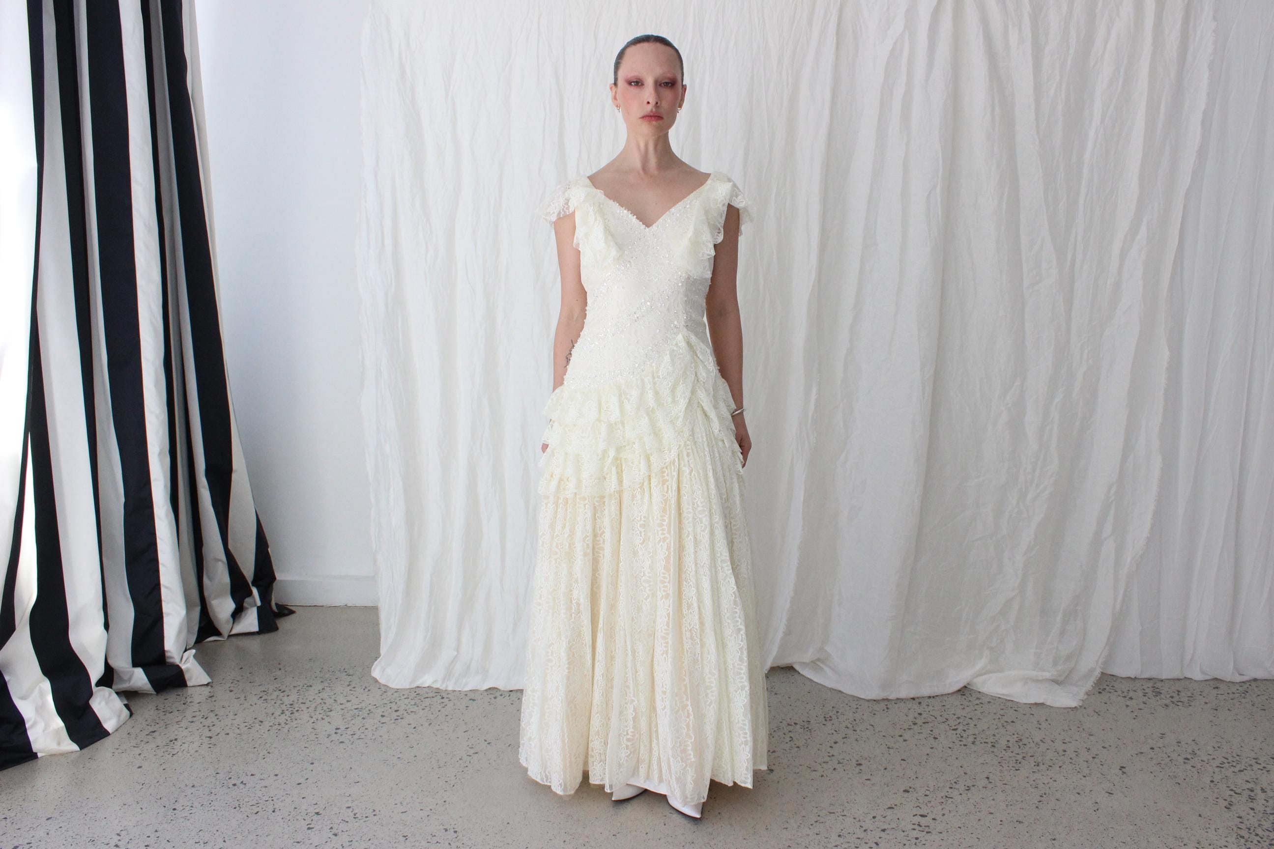90s Cream Lace Drop Waist & Ruffle Wedding Dress w/ Low Back