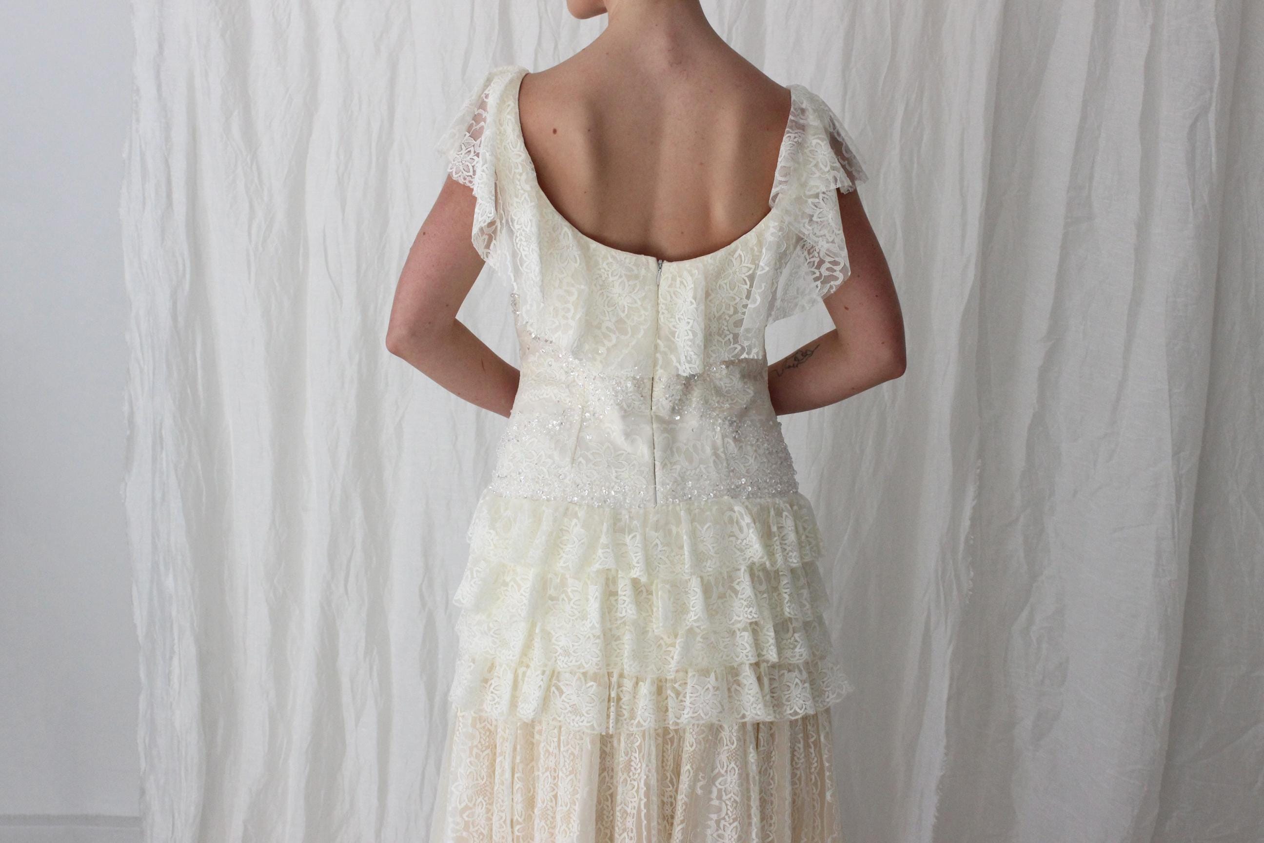 90s Cream Lace Drop Waist & Ruffle Wedding Dress w/ Low Back