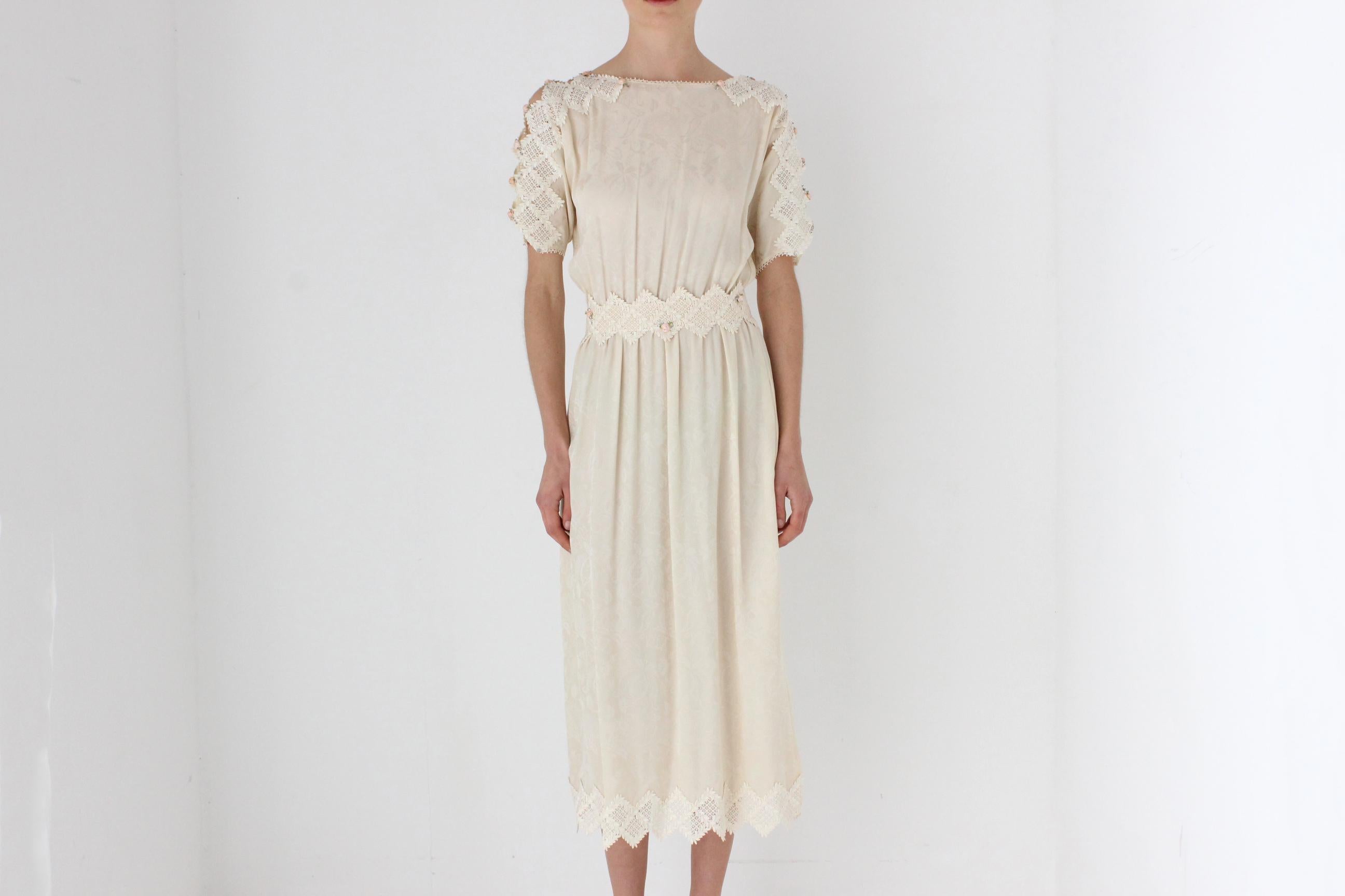 80s Carol Peretz Relaxed Silk Dress w/ Cut Out Lace