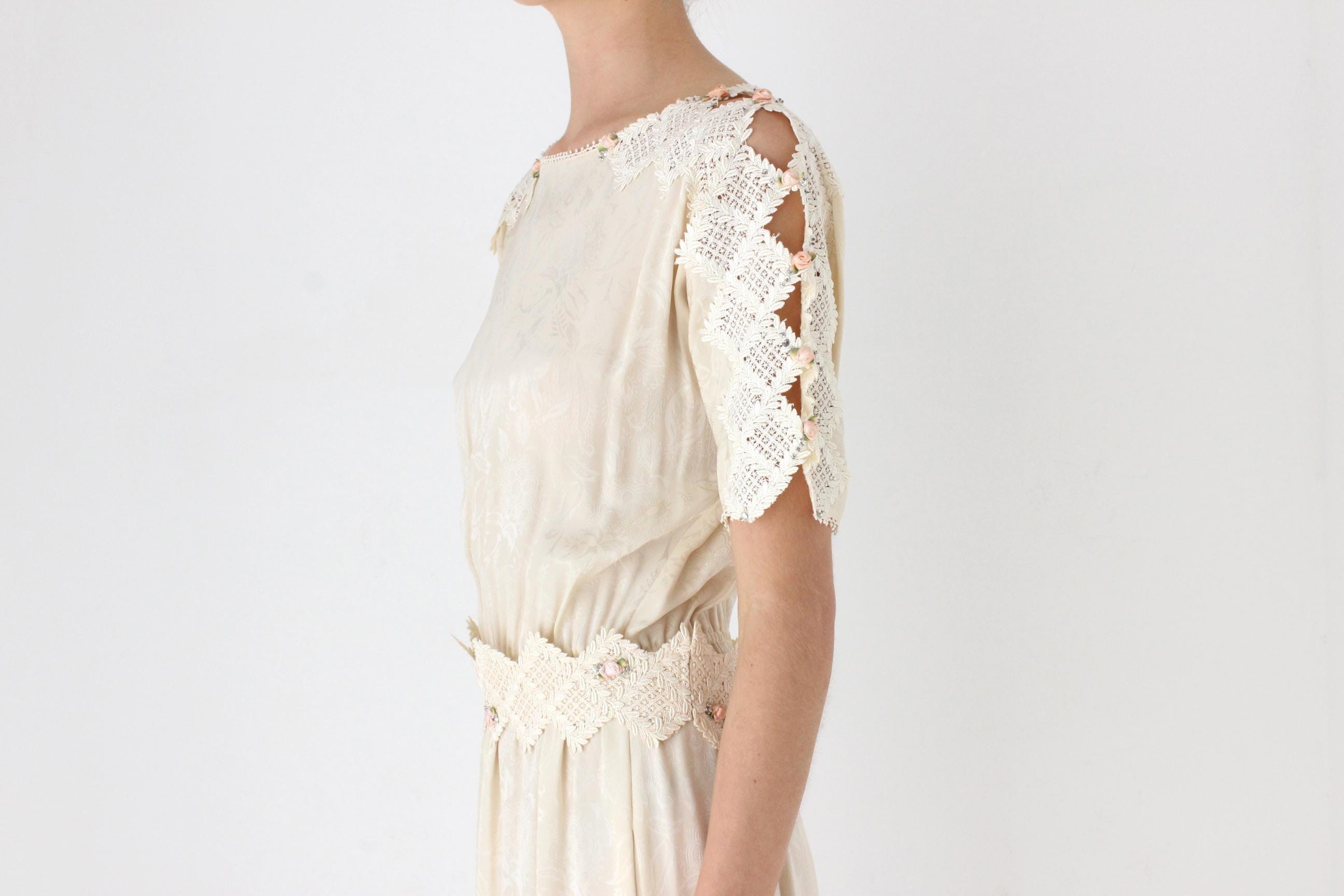 80s Carol Peretz Relaxed Silk Dress w/ Cut Out Lace