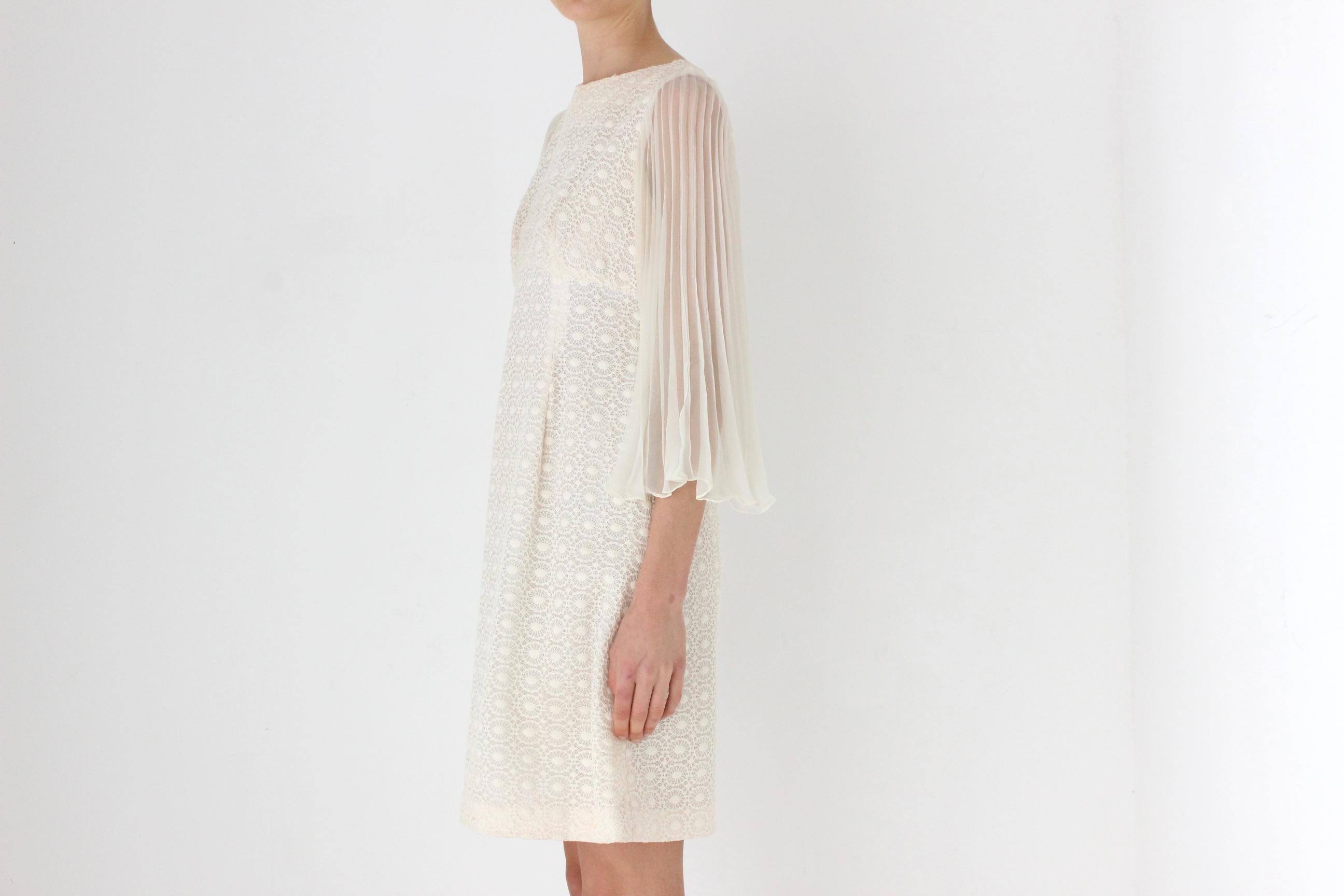 Dreamy 60s Cream Cotton Shift w/ Pleated Wing Sleeves