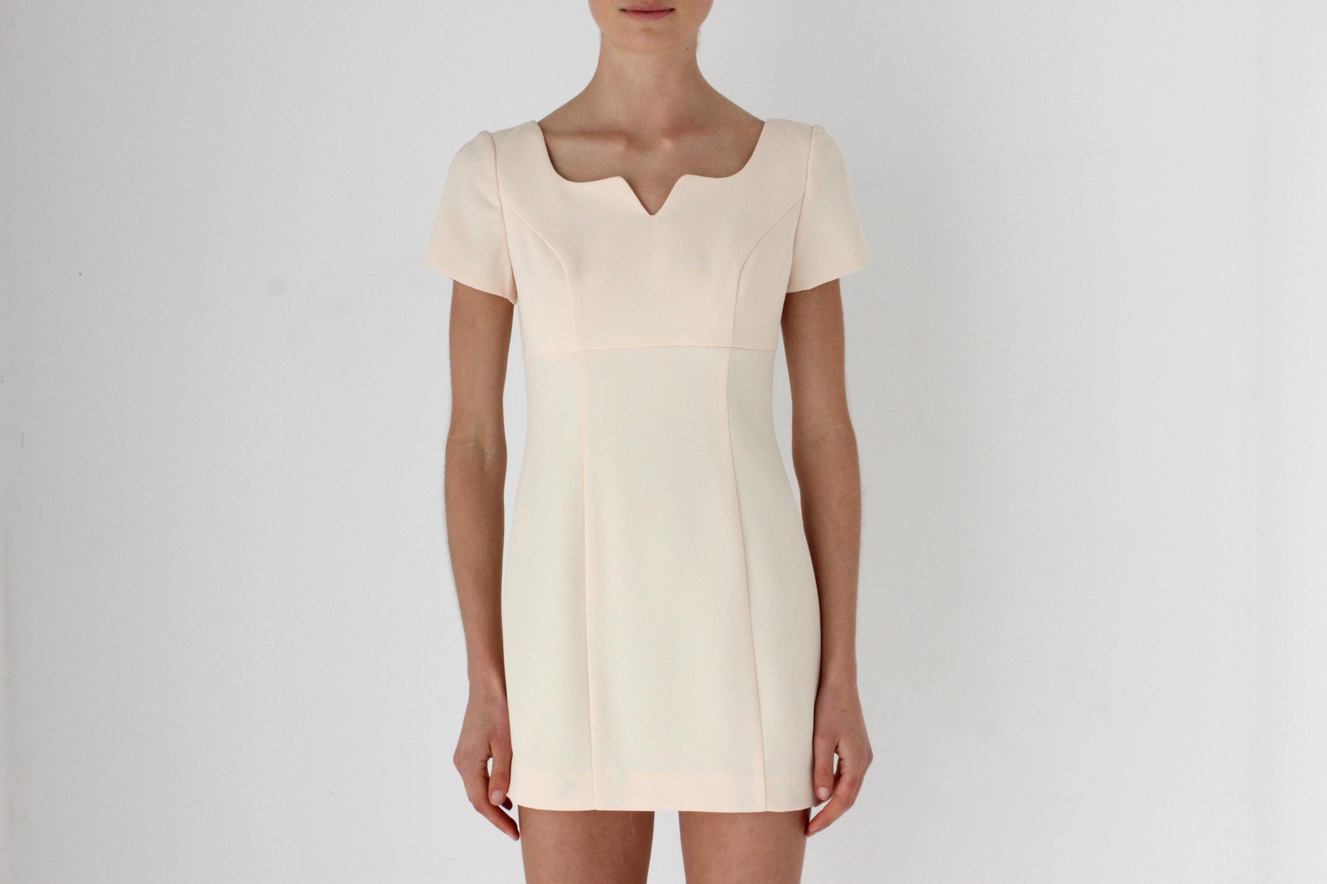 90s Cream Crepe Mini