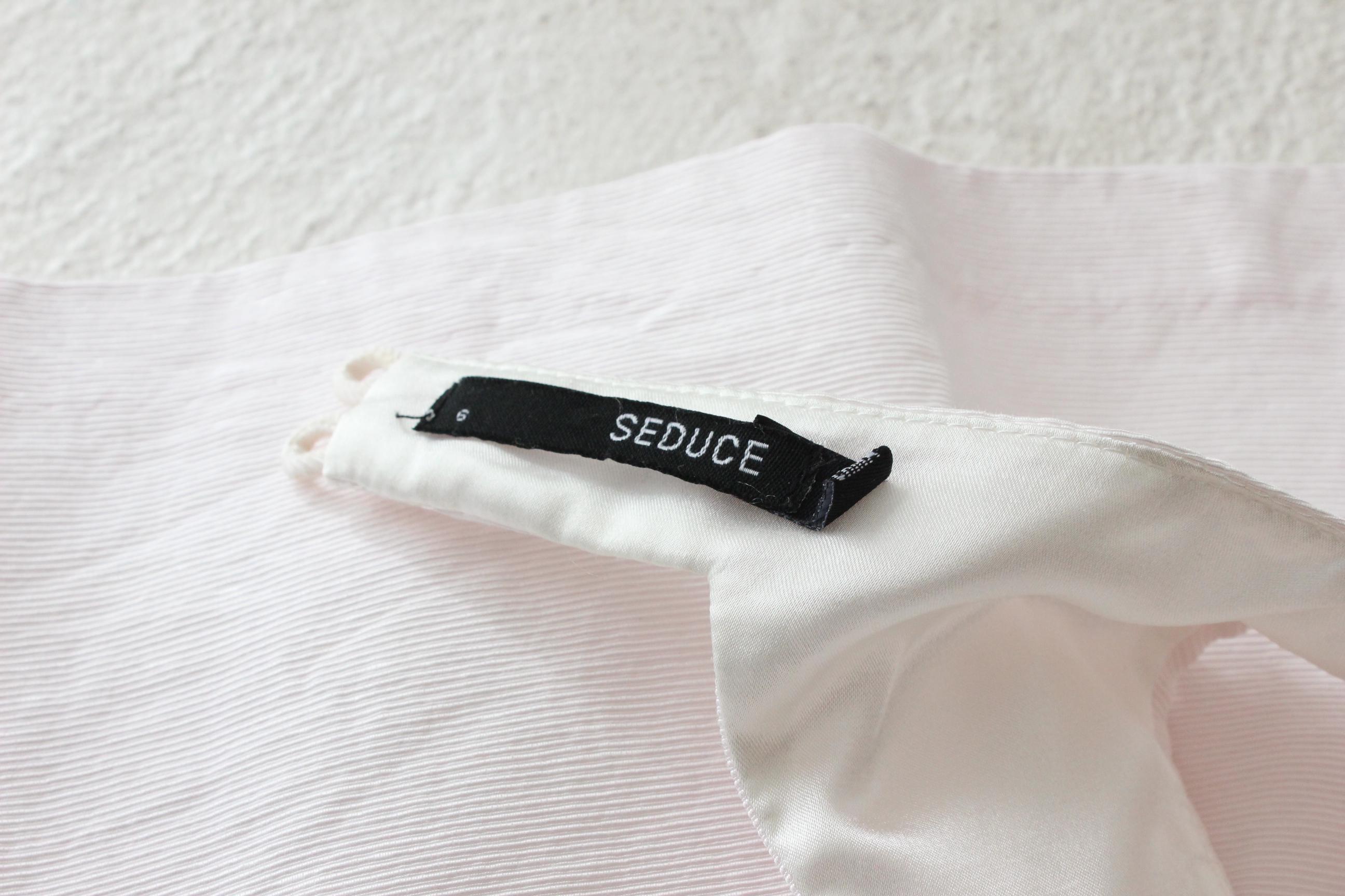 Y2K Petite Bateau Neck Puffball Mini w/ Pearls