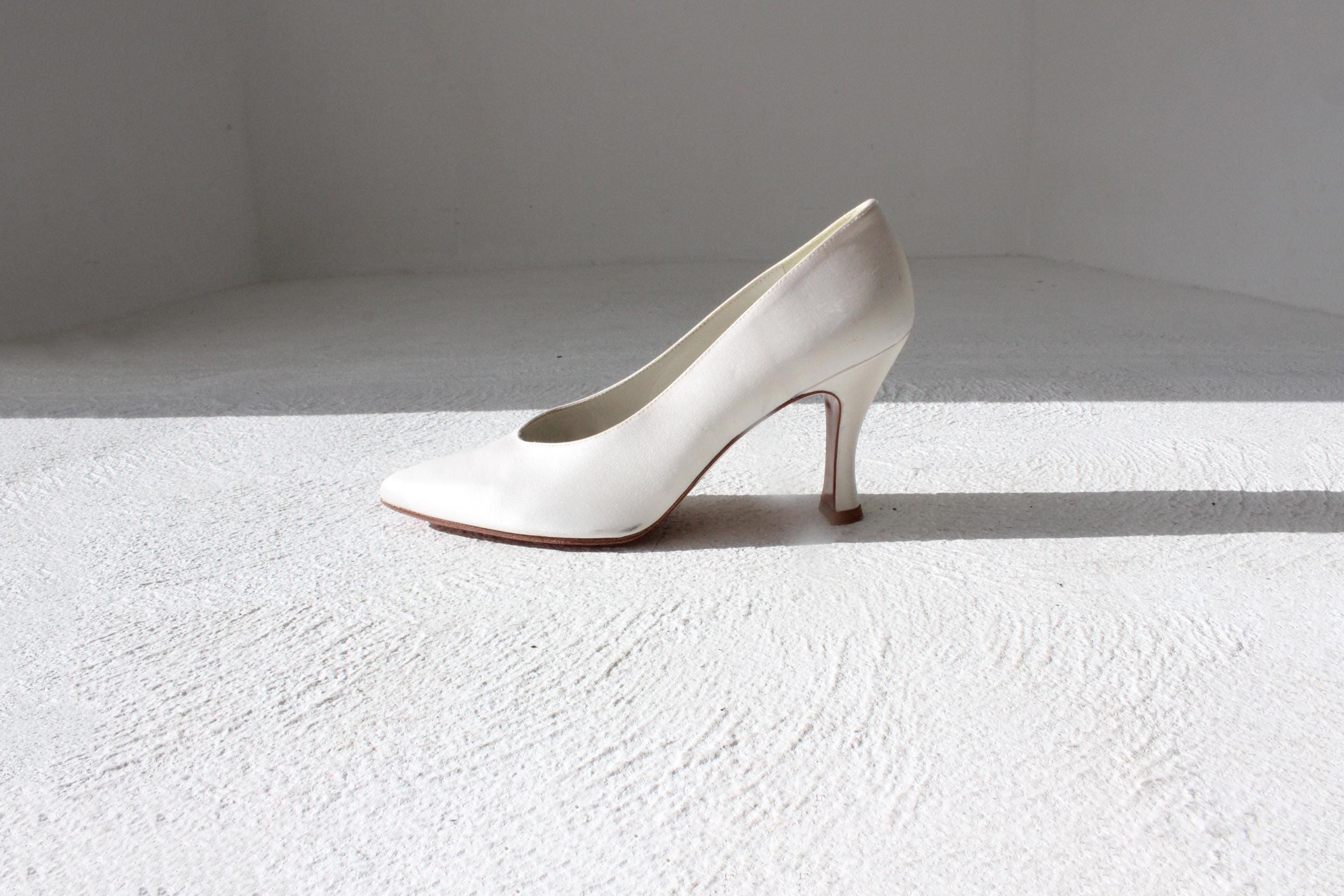 1990s Stuart Weitzman White Satin Bridal Pumps - Euro 38.5