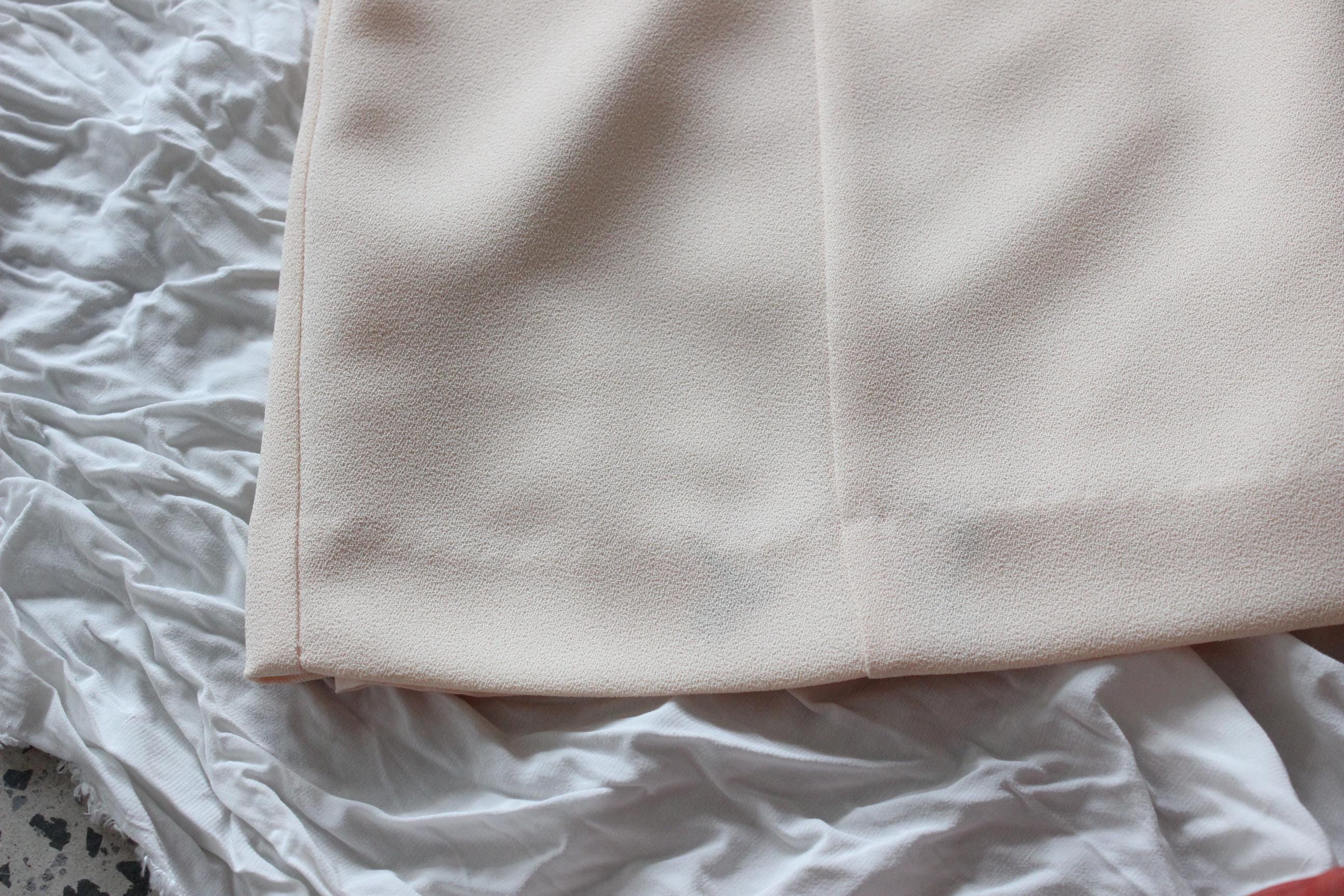 90s Cream Crepe Mini