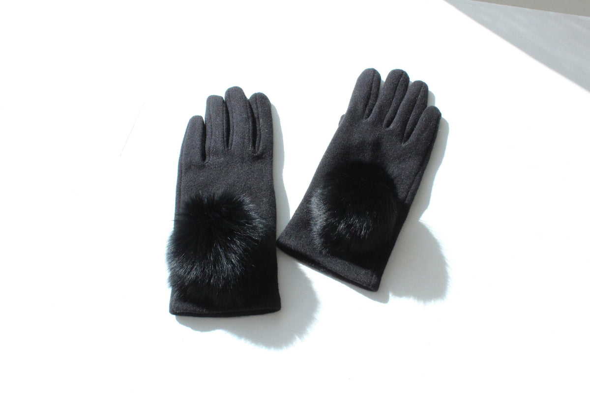 80s Felt & Rabbit Fur Pom Pom Gloves