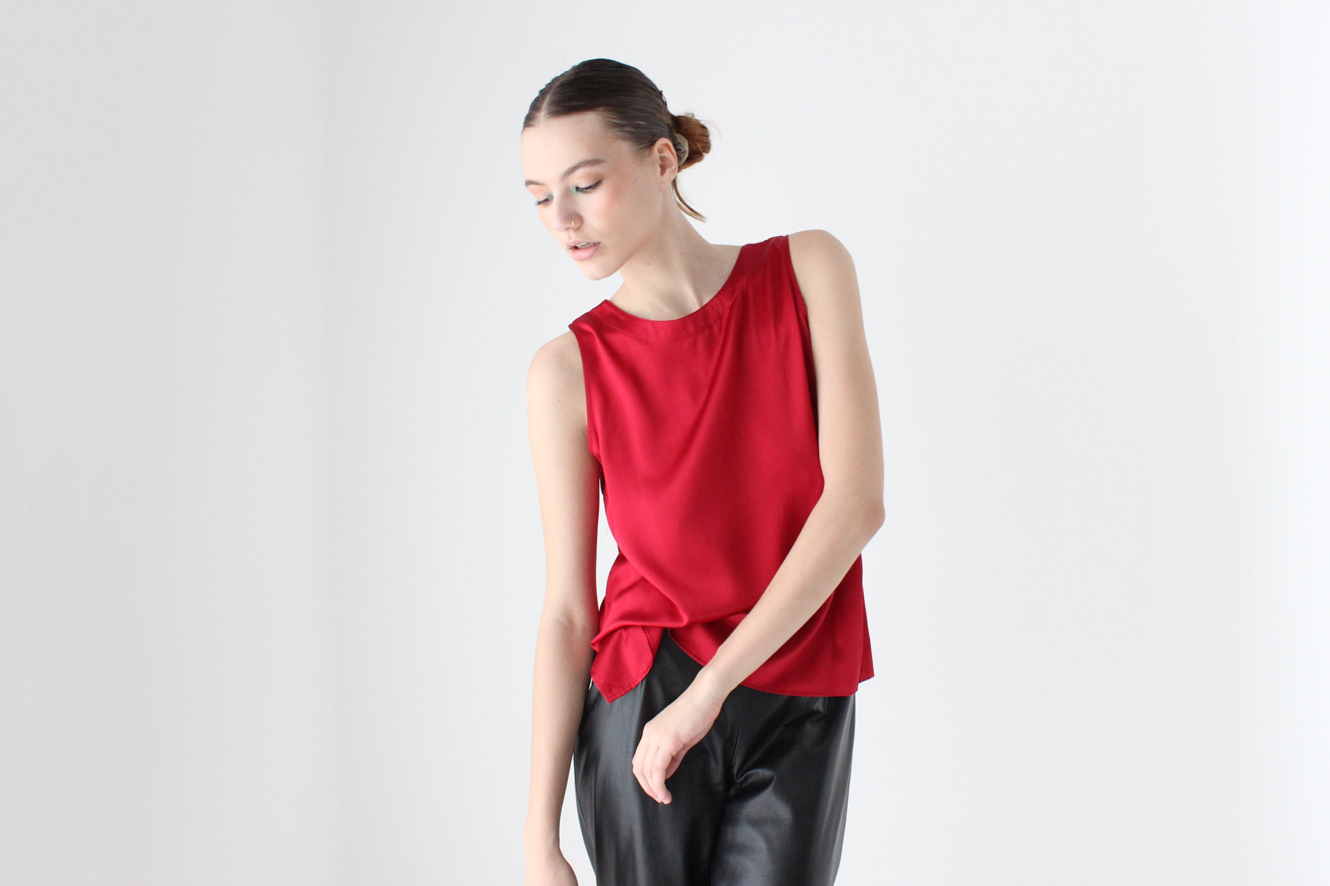 90s Pure Silk Sleeveless Tank Top in Rich Red Gloss