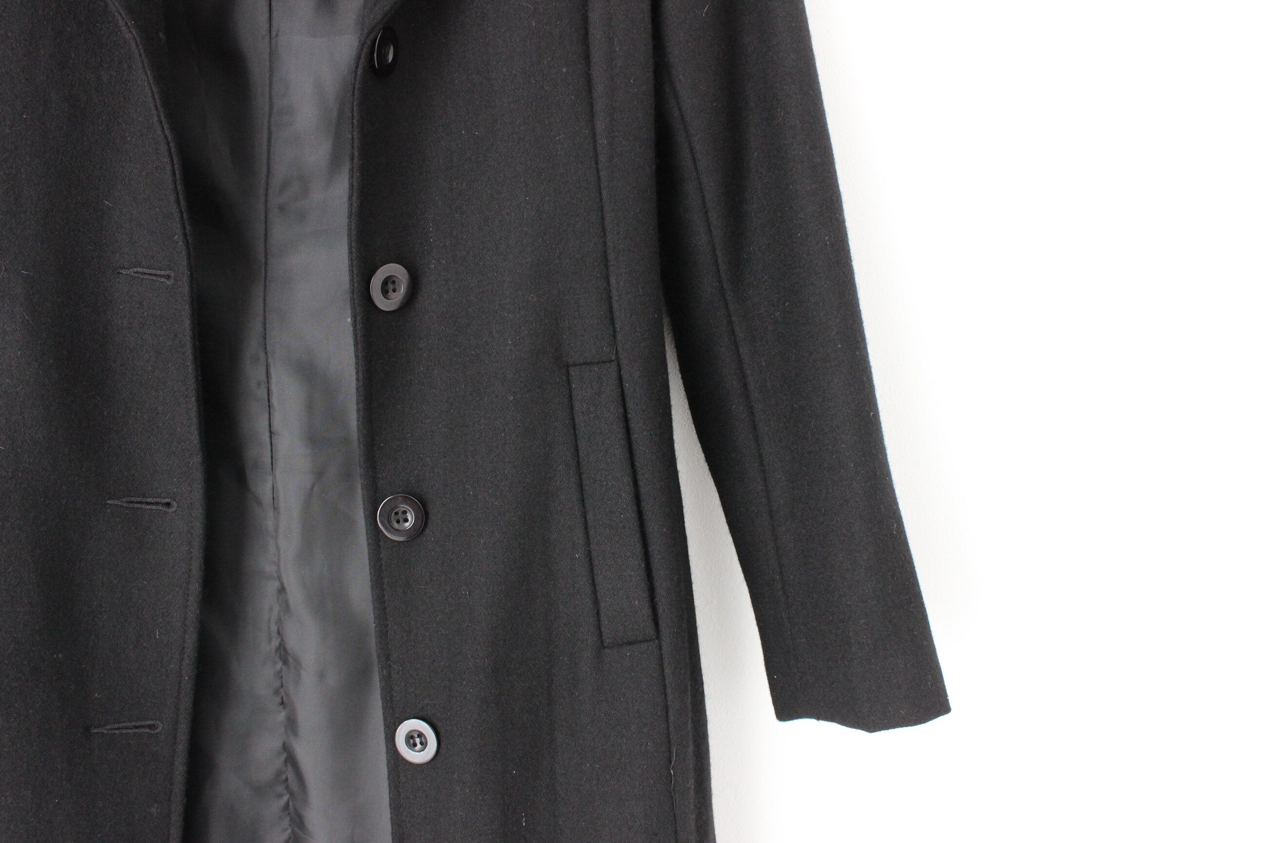 90s Minimal, Fitted Wool Blend Winter Coat