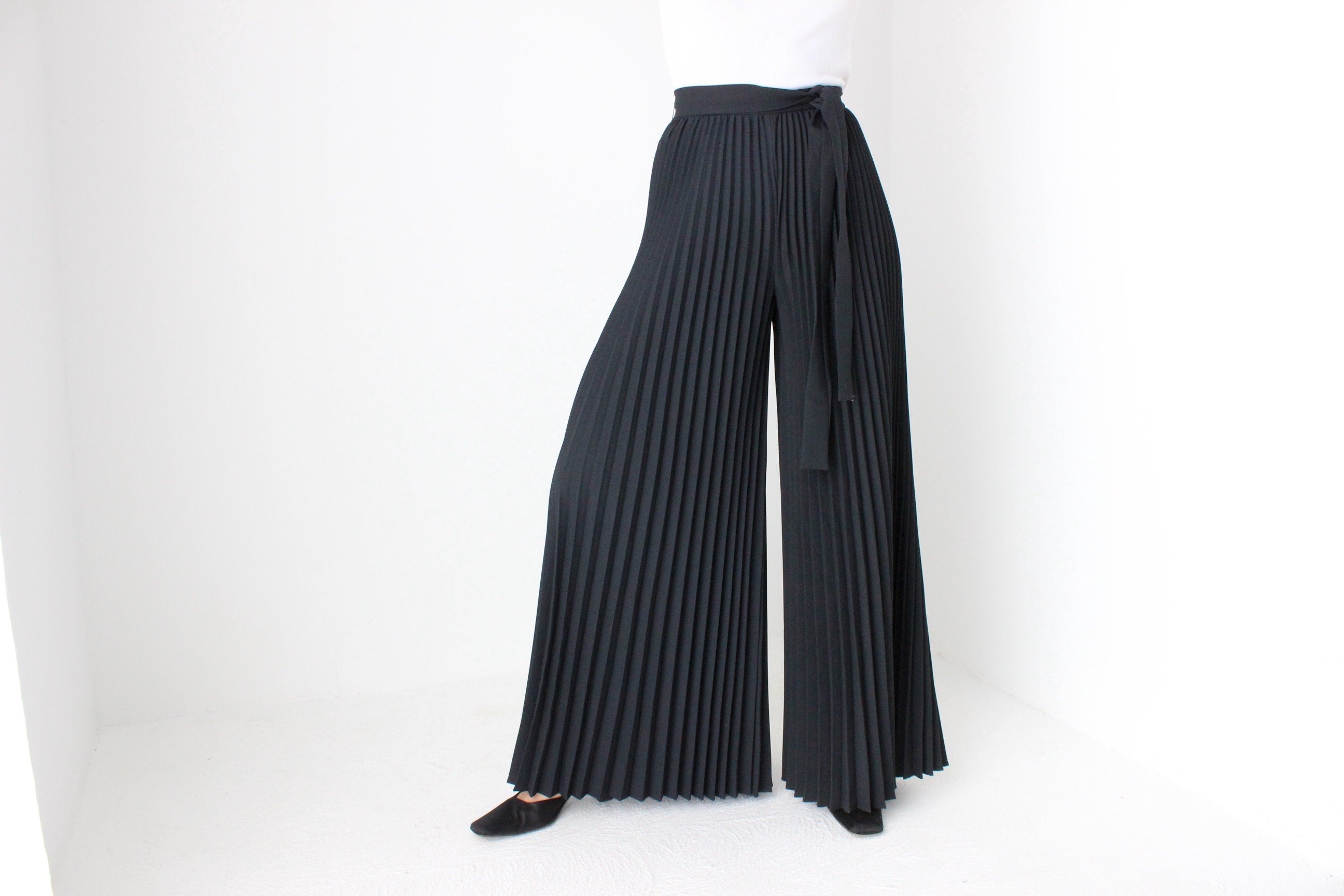 Incredible 70s Pleated Crepe 1 METRE Wide Bell Bottom Flares